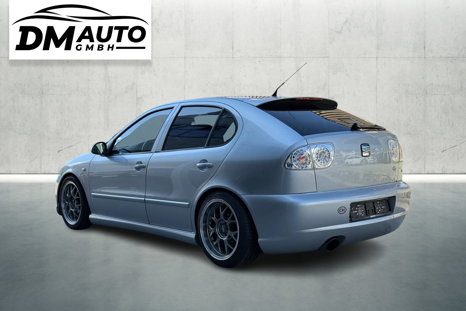 SEAT Leon 1.8 T Top Sport-image-2