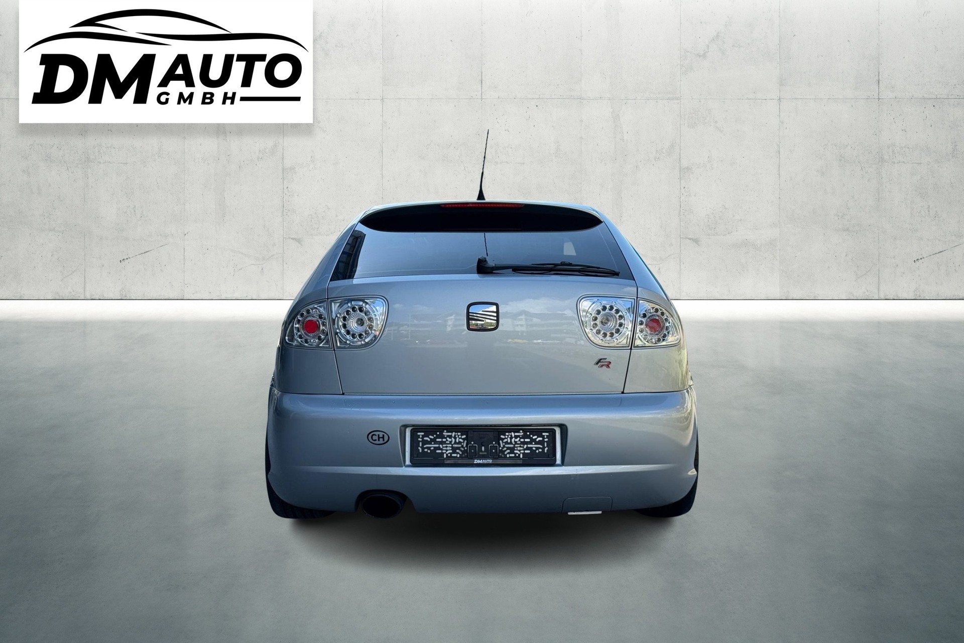 SEAT Leon 1.8 T Top Sport-image-3
