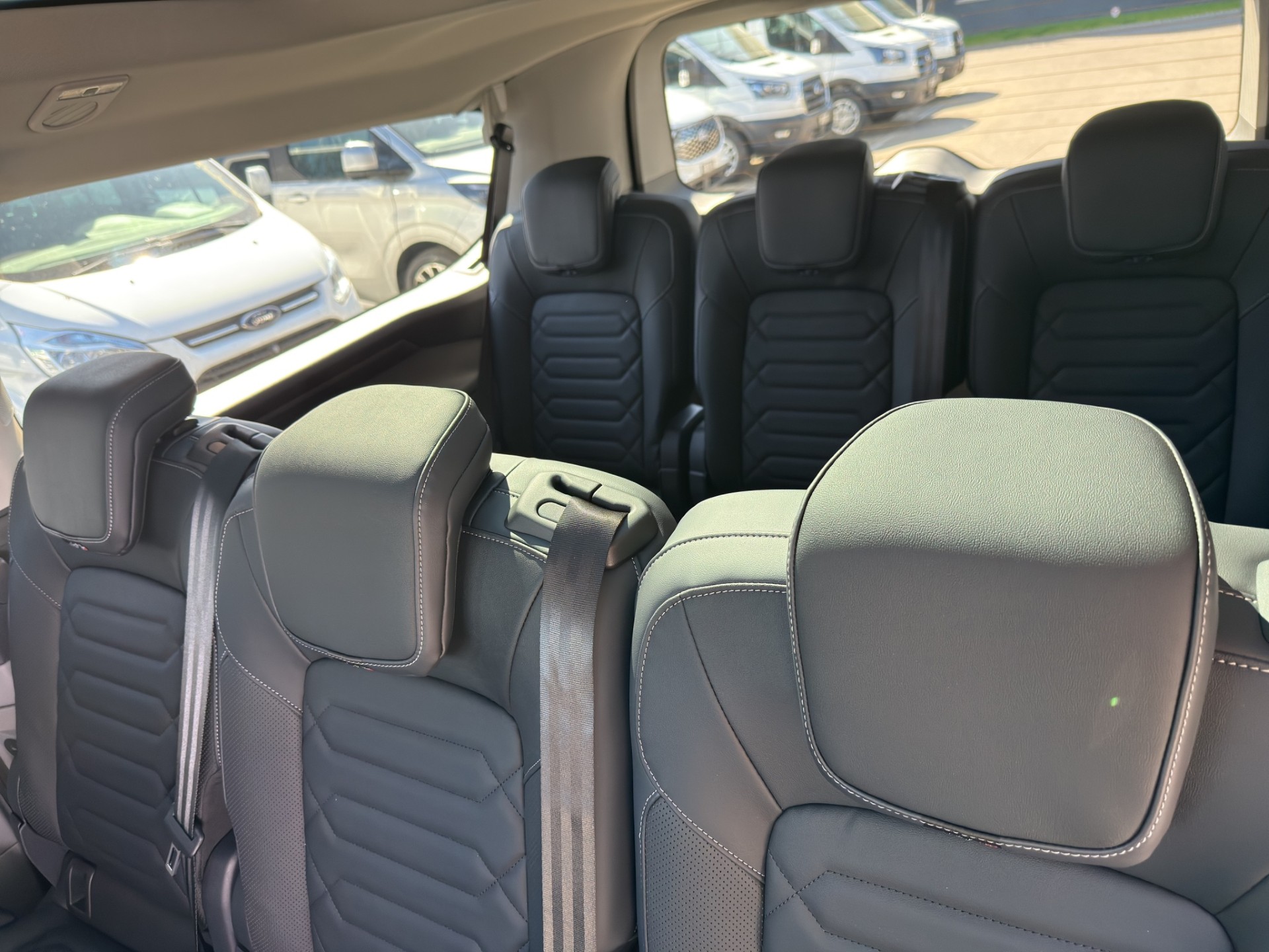 FORD Tourneo C Bus 320 L2 2.0 EcoBlue 170 Titanium X-image-12