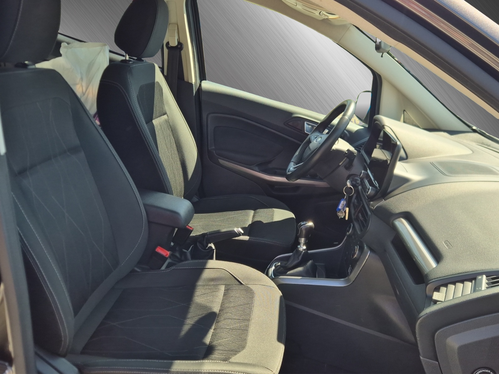 FORD EcoSport 1.5 TDCi Trend+ 4x4-image-8