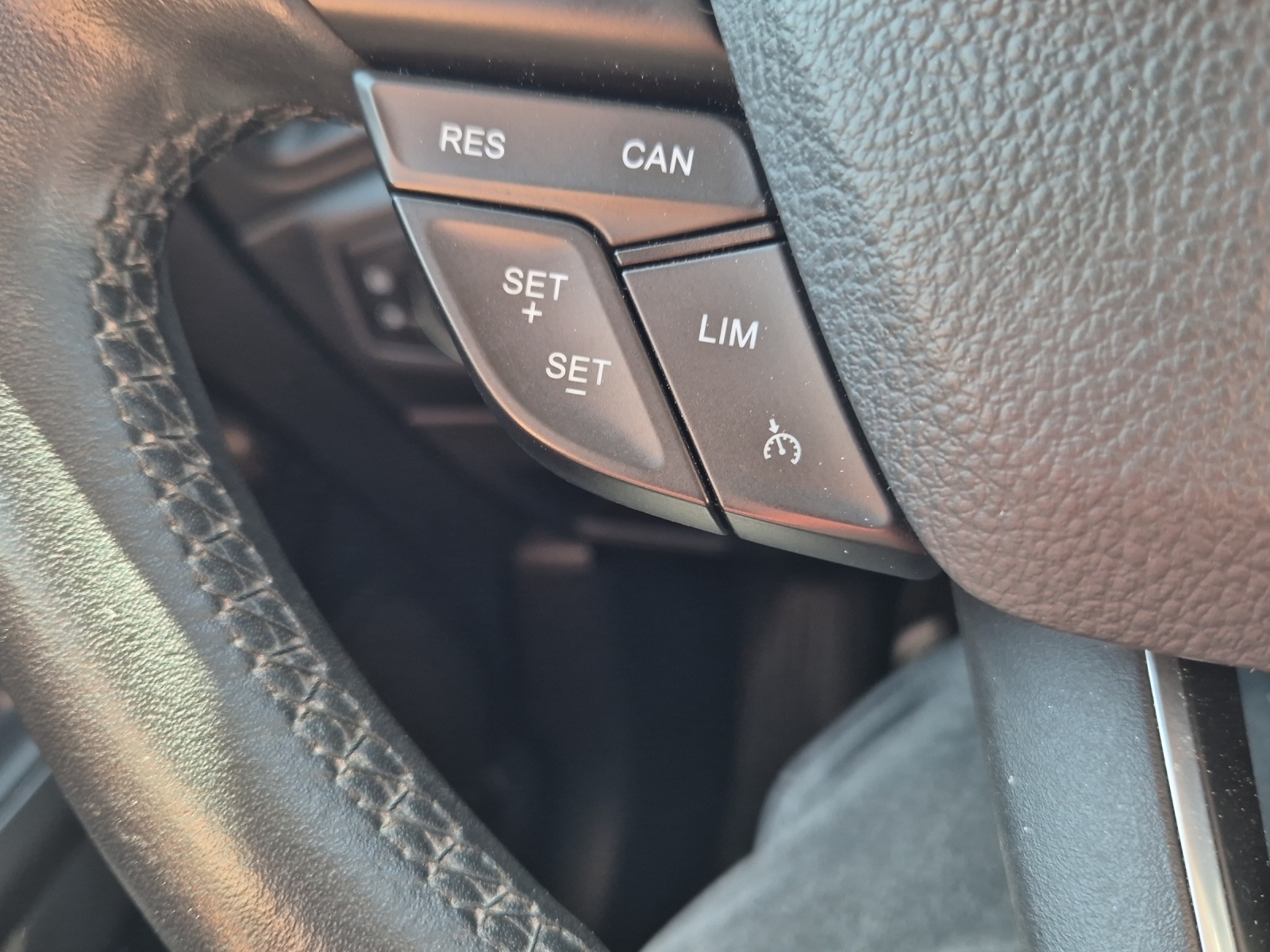 FORD EcoSport 1.5 TDCi Trend+ 4x4-image-15