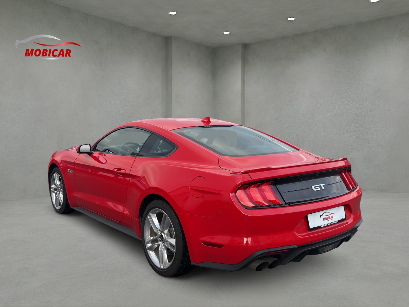FORD Mustang Fastback 5.0 V8 GT Automat-image-2