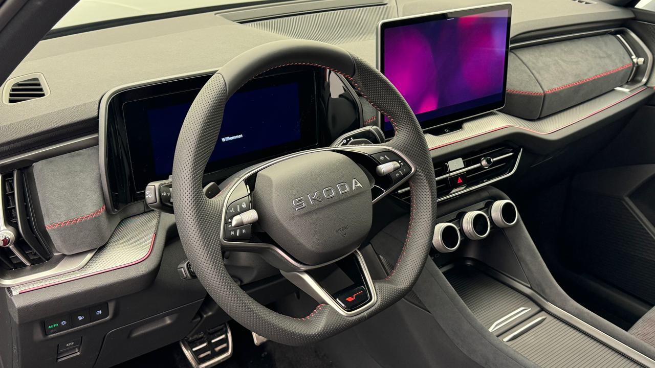 SKODA Kodiaq 2.0 TSI RS 4x4-image-6