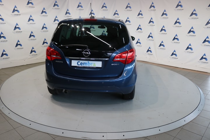 OPEL Meriva 1.4 Turbo Cosmo-image-17