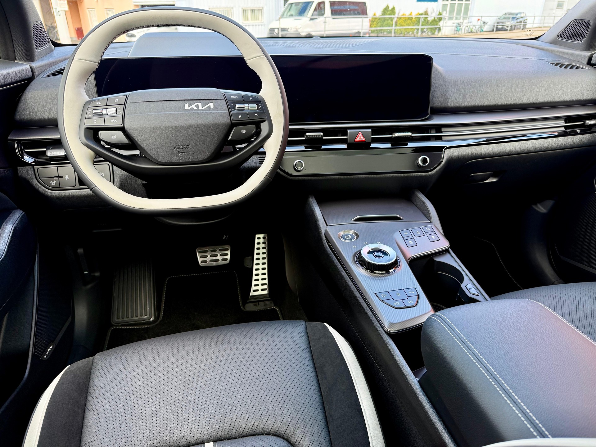 KIA Sportage 1.6 T-GDi GT-Line-image-2