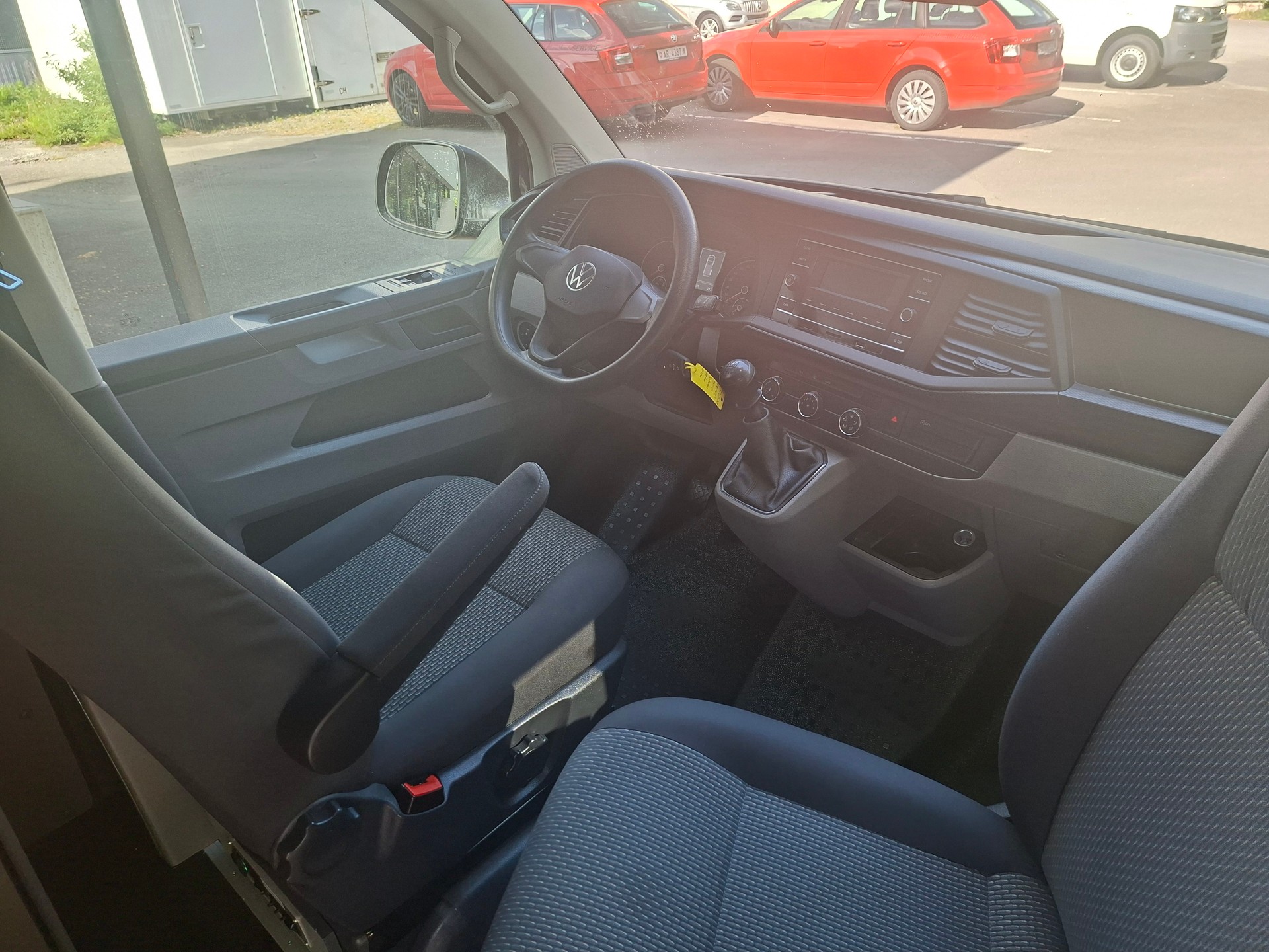 VW T6.1 2.0TDI 150PS MAREMONTI COMFORT CAMPER 5SITZE-image-7