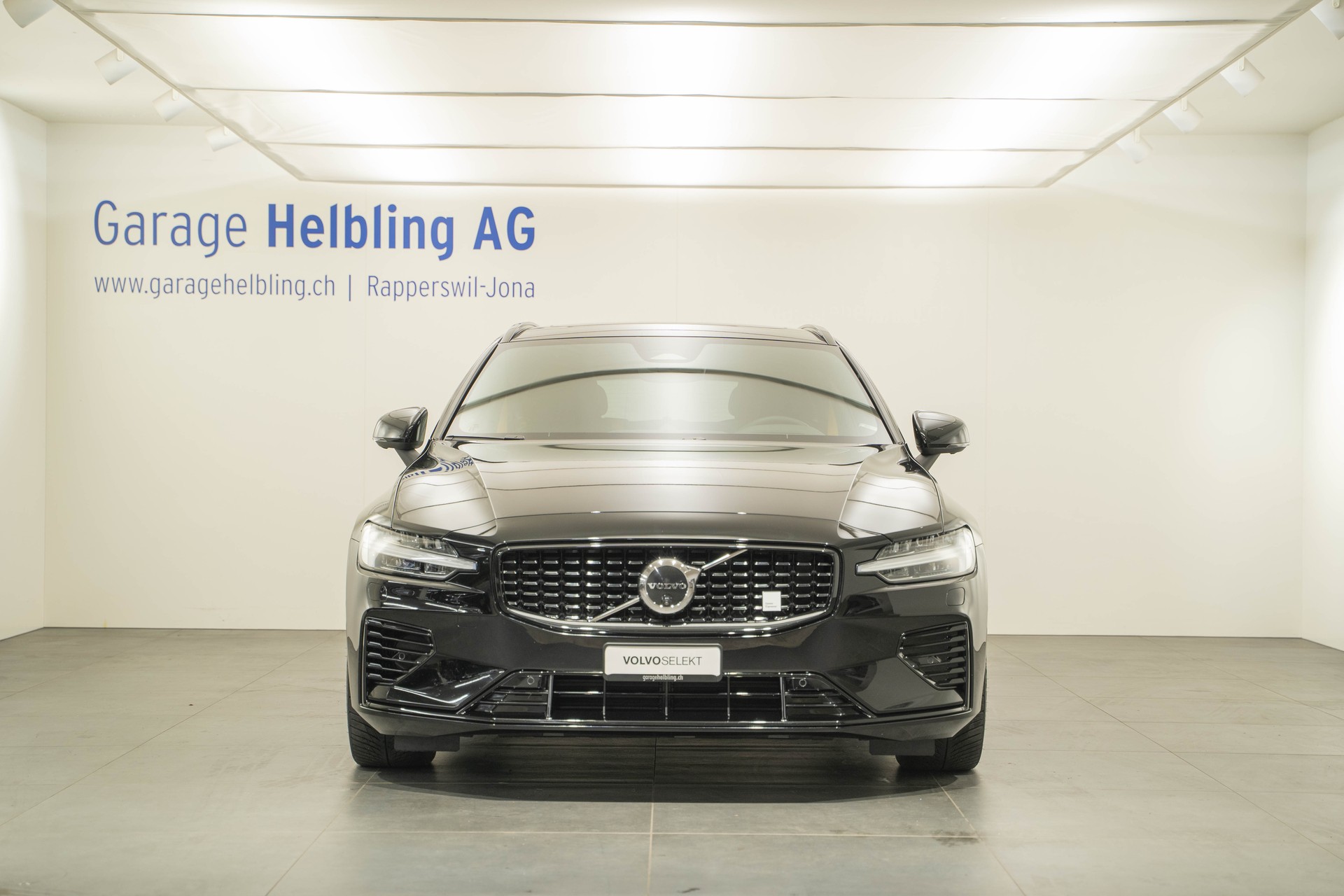 VOLVO V60 2.0 T8 TE Polestar eAWD-showroom-element-1