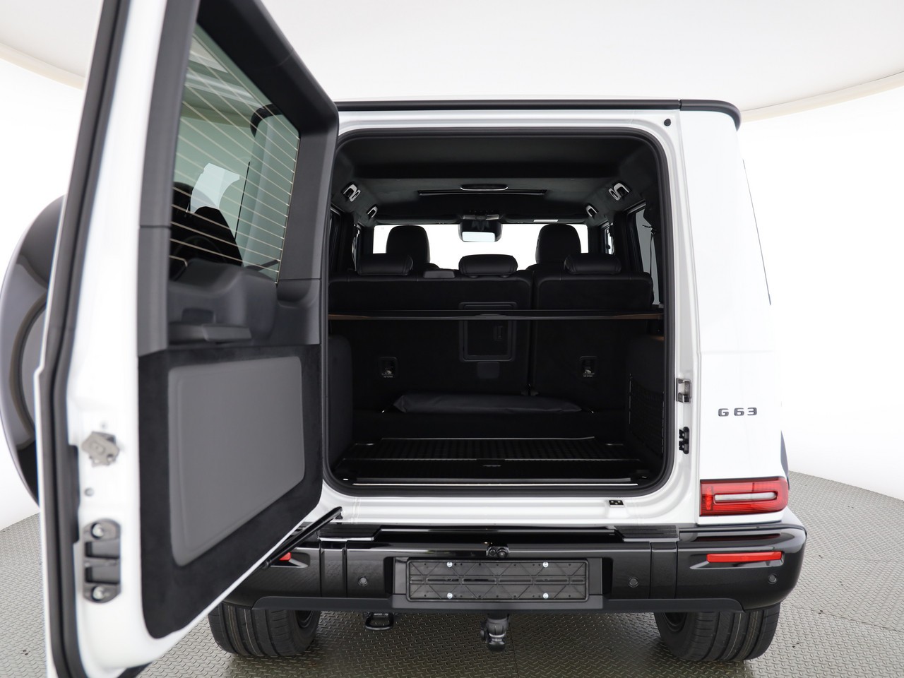 MERCEDES-BENZ G 63 AMG 9G-Tronic-image-5