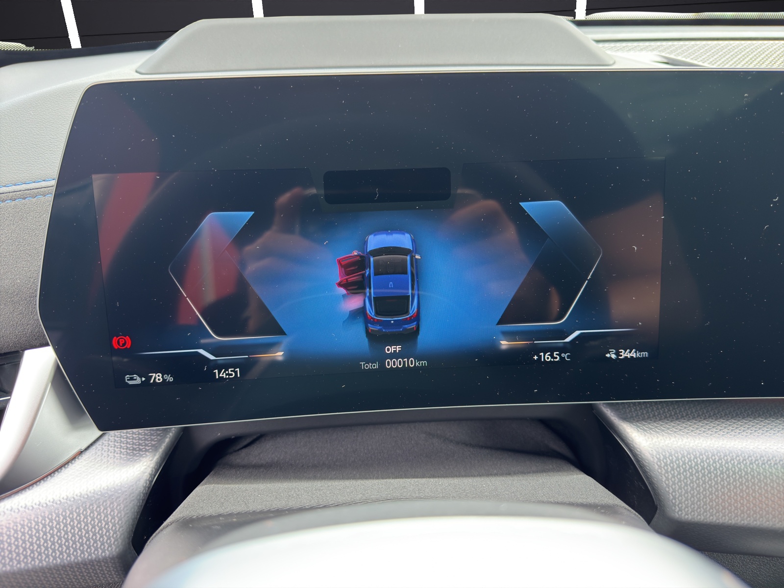 BMW iX2 xDrive30-image-14