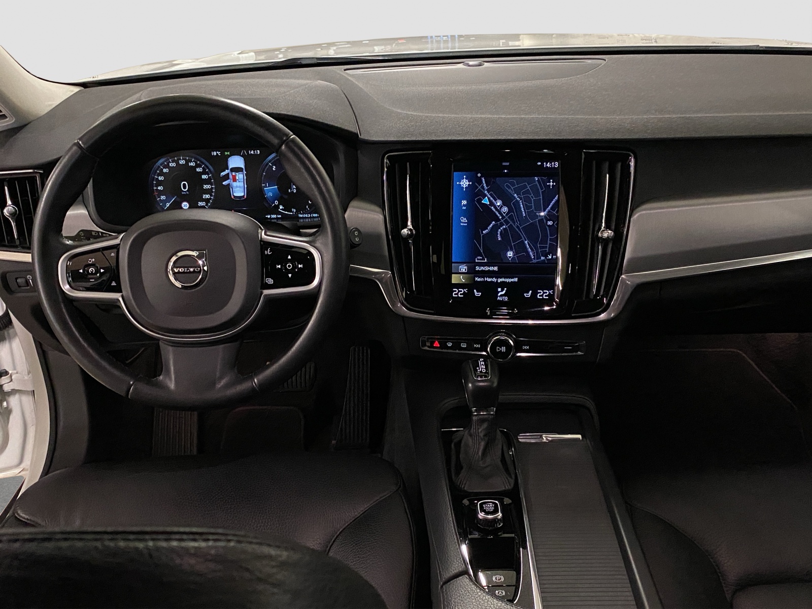 VOLVO V90 2.0 D3 Momentum AWD-image-9
