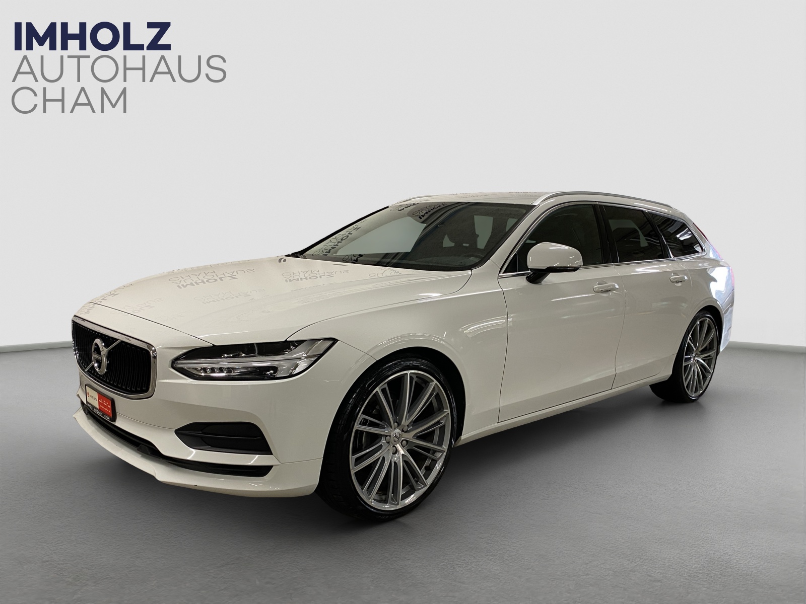 VOLVO V90 2.0 D3 Momentum AWD