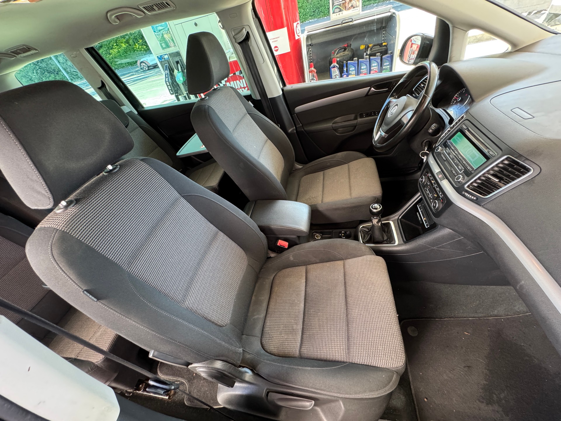 VW Sharan 2.0 TDI BMT Comfortline 4Motion-image-7