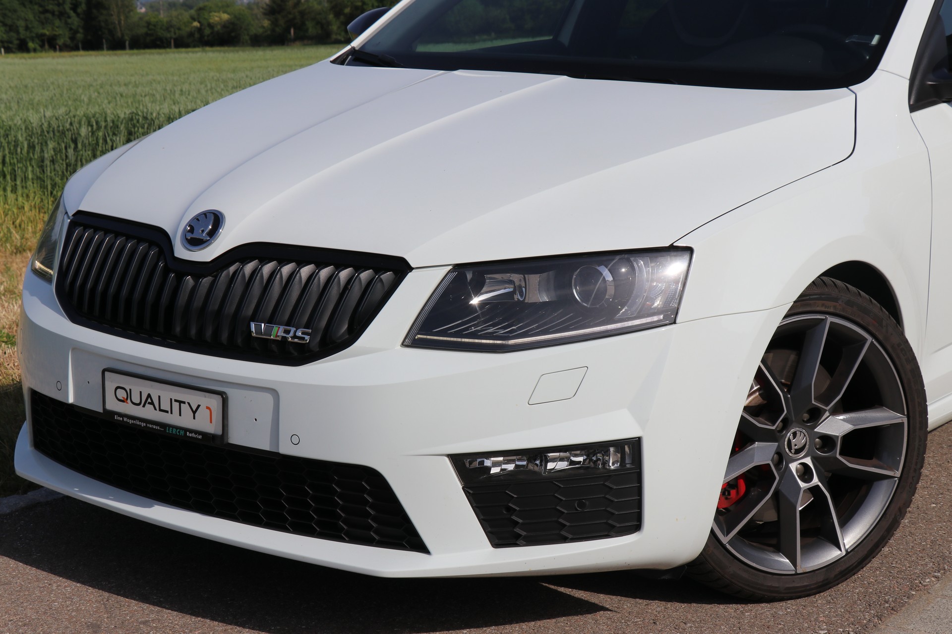 SKODA Octavia Combi 2.0 TSI RS DSG-image-1