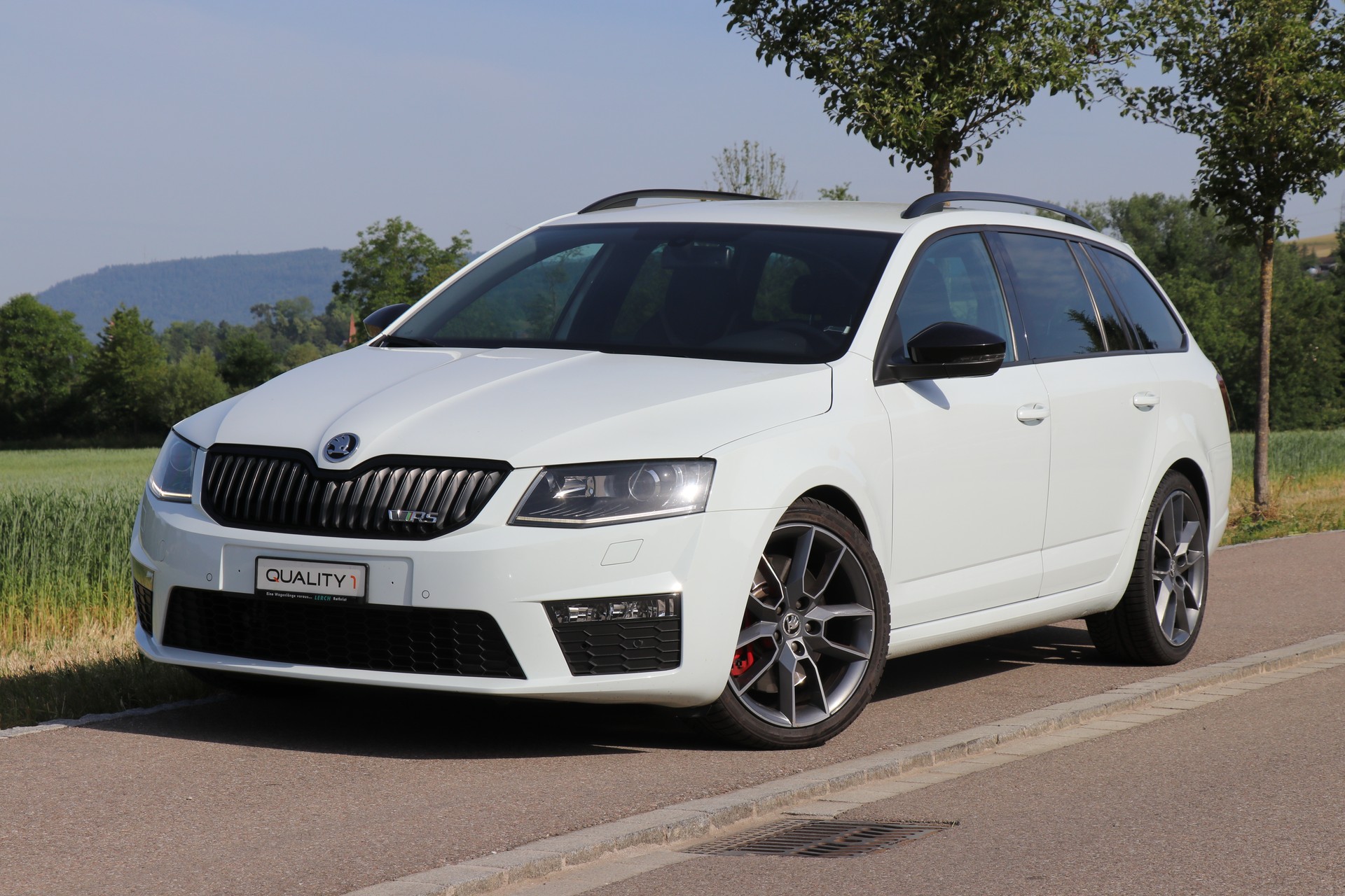 SKODA Octavia Combi 2.0 TSI RS DSG-image-0