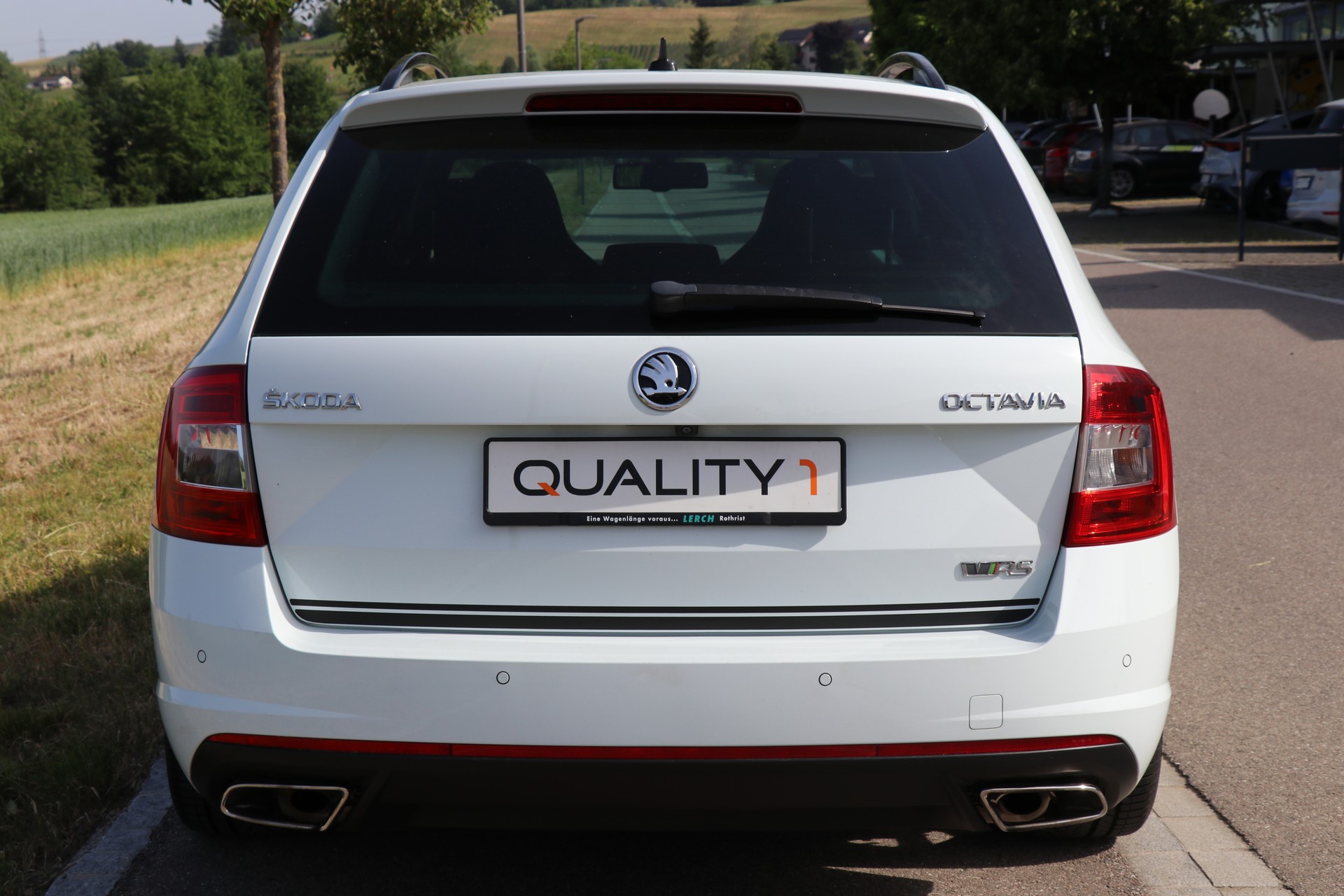 SKODA Octavia Combi 2.0 TSI RS DSG-image-4