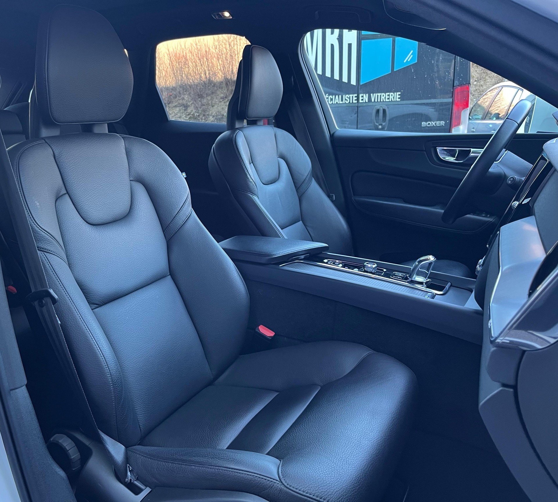 VOLVO XC60 T8 eAWD Momentum Geartronic-image-20