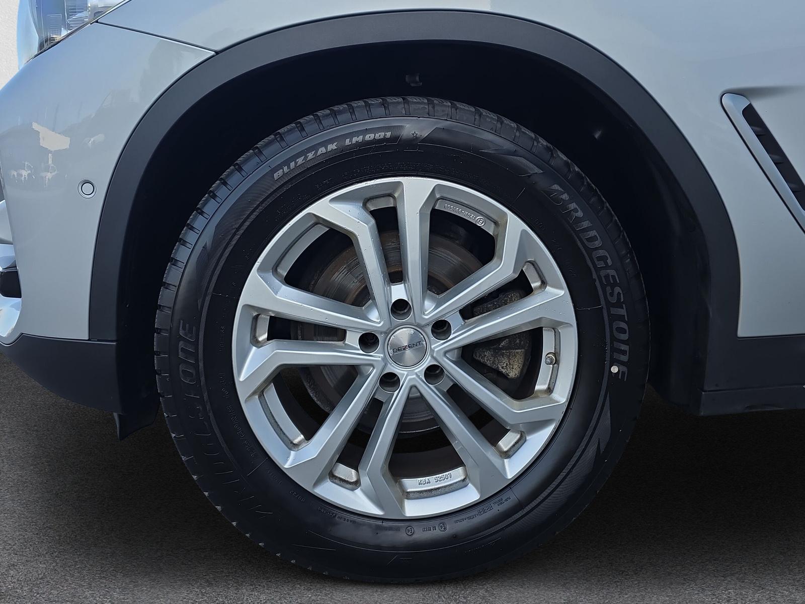 BMW X3 20d xDrive paddles-image-8