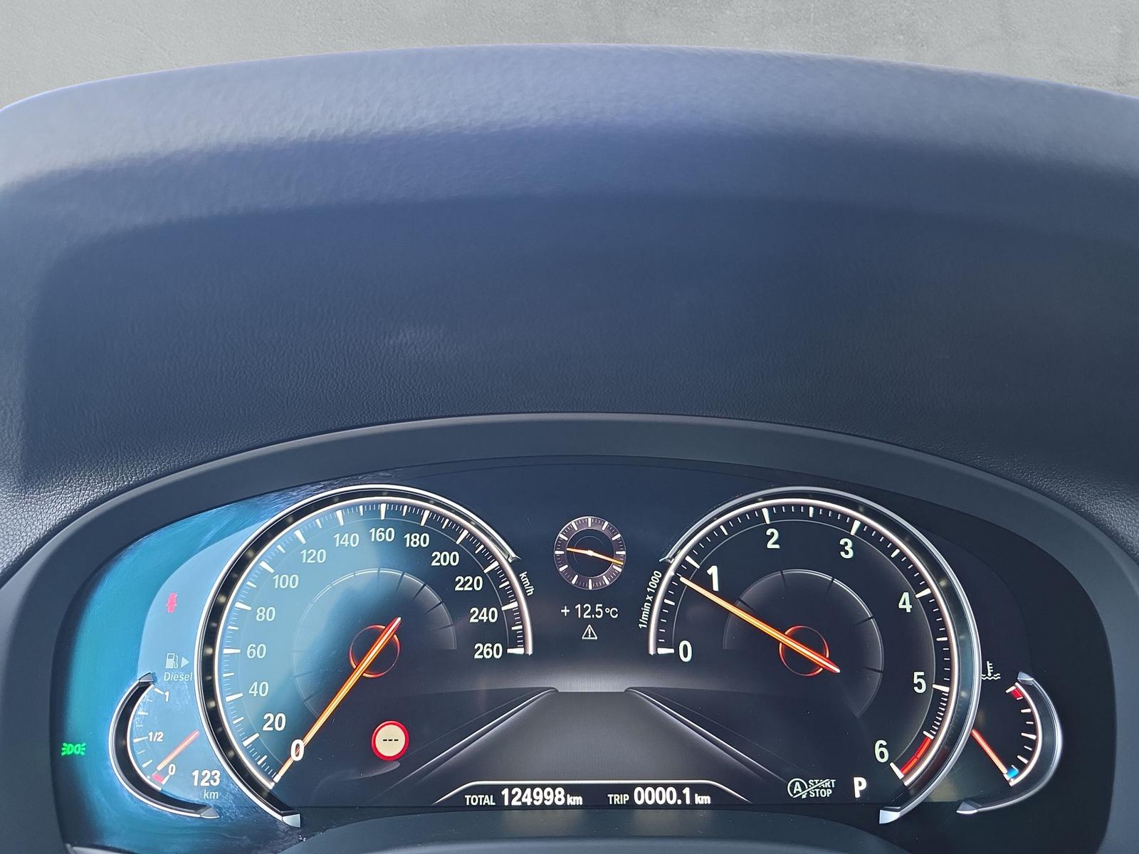 BMW X3 20d xDrive paddles-image-18