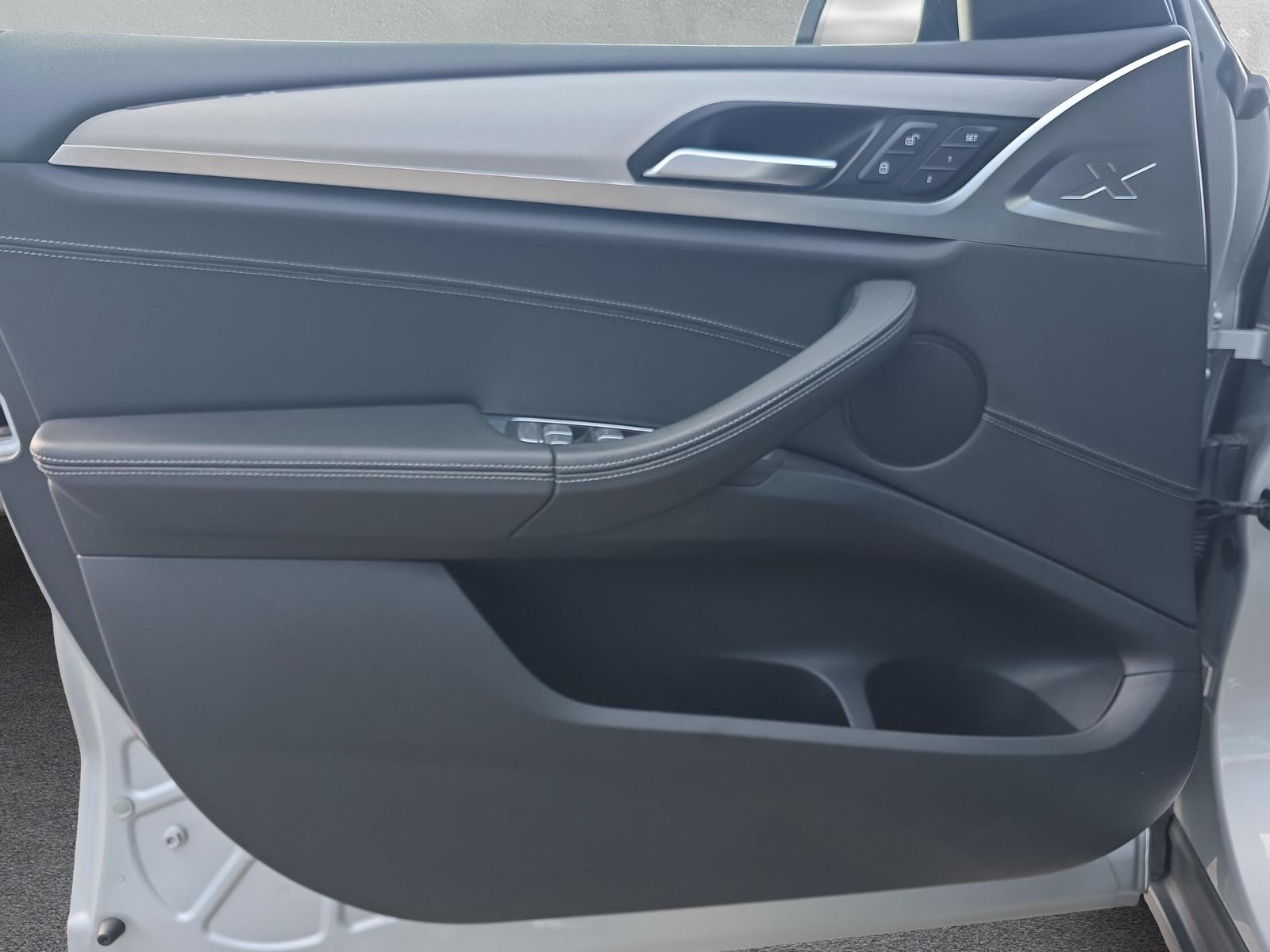 BMW X3 20d xDrive paddles-image-16