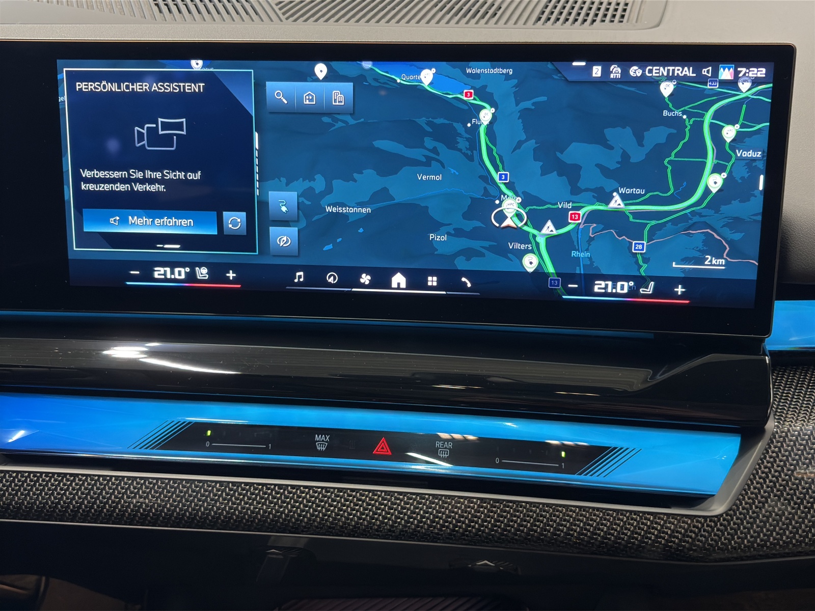 BMW i5 M60 xDrive Touring-image-11