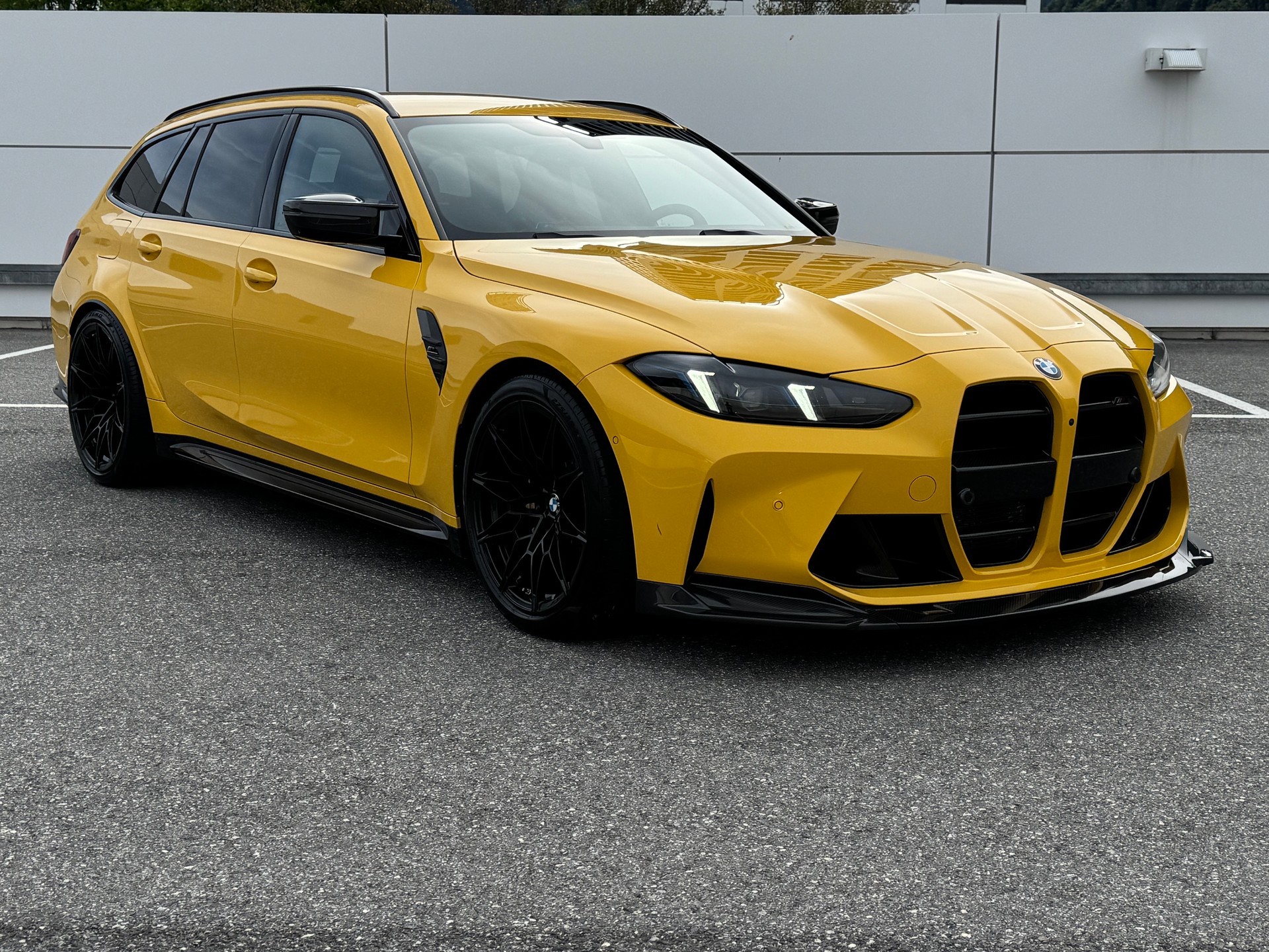 BMW M3 Touring xDrive Competition M Individual Speed Gelb-image-5