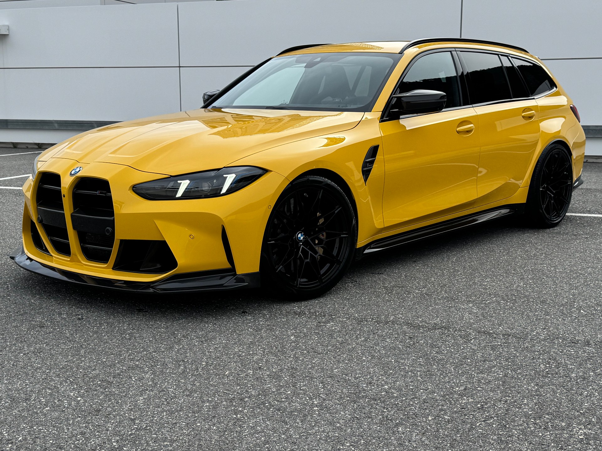 BMW M3 Touring xDrive Competition M Individual Speed Gelb-image-1