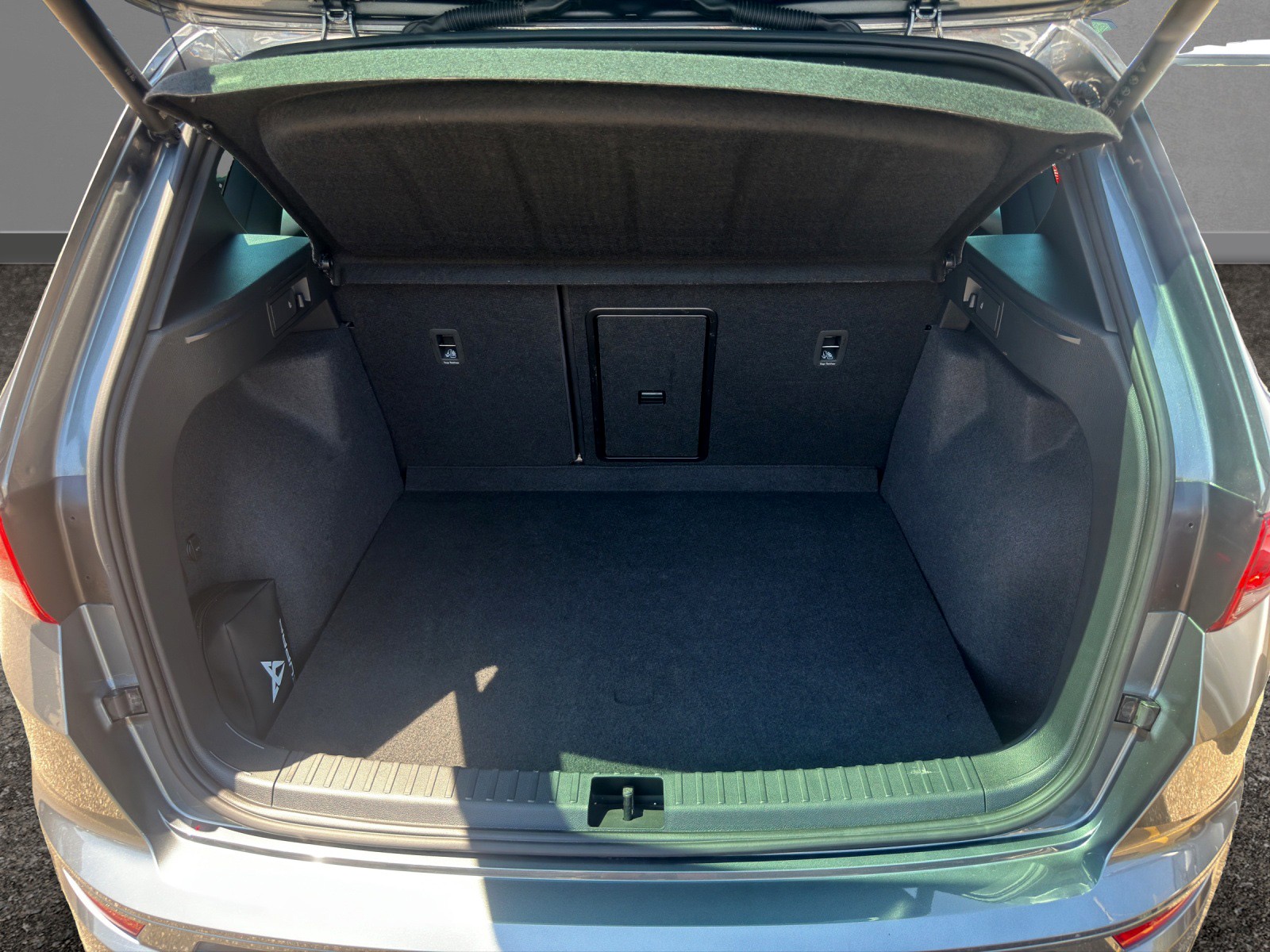 CUPRA Ateca 2.0TSI VZ 4Drive DSG-image-5