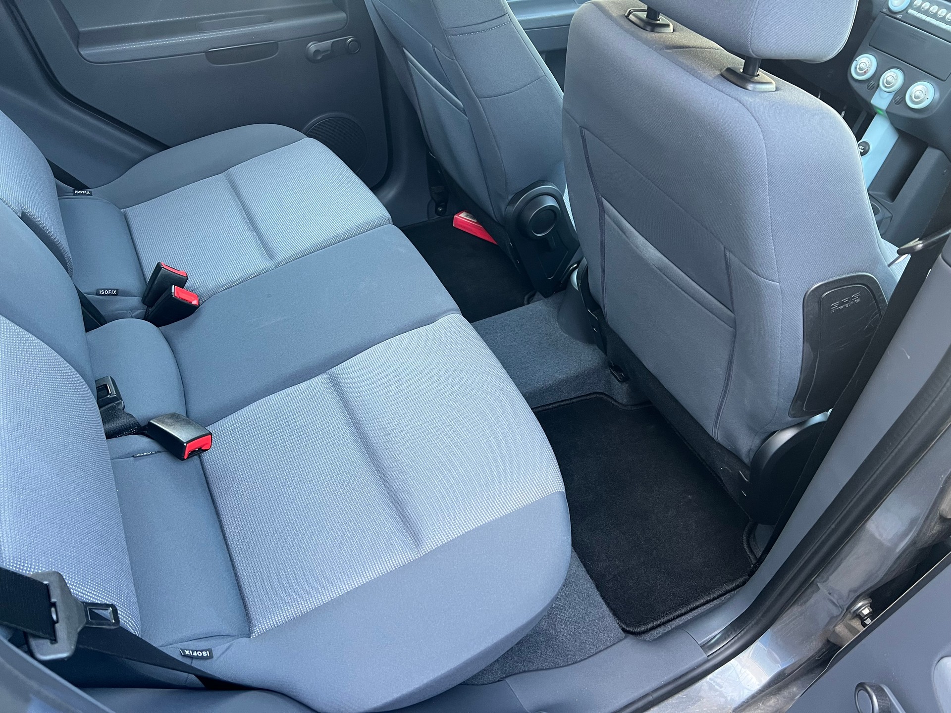 MITSUBISHI Colt 1.5 16V Invite-image-7