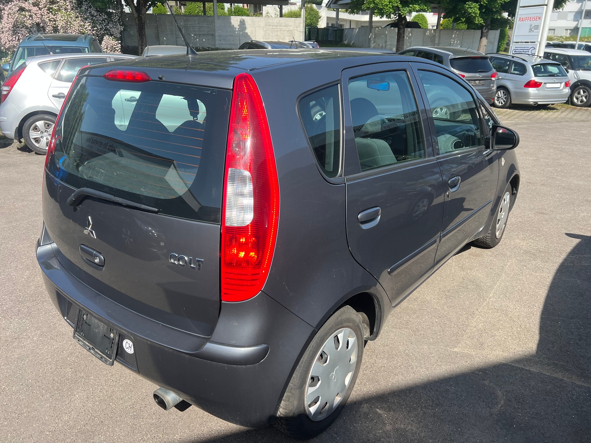 MITSUBISHI Colt 1.5 16V Invite-image-2
