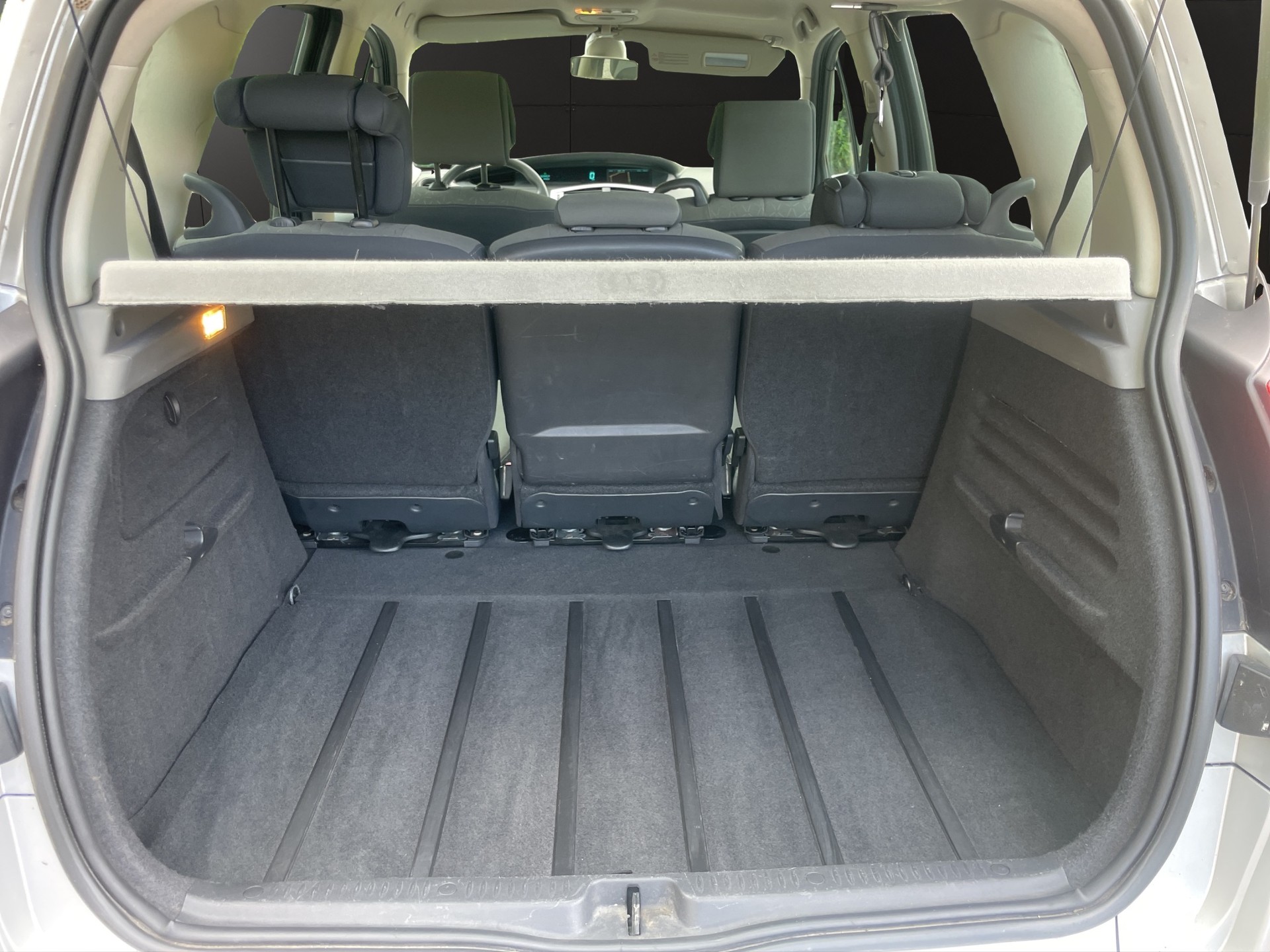 RENAULT Scénic 1.6 16V Expression-image-14
