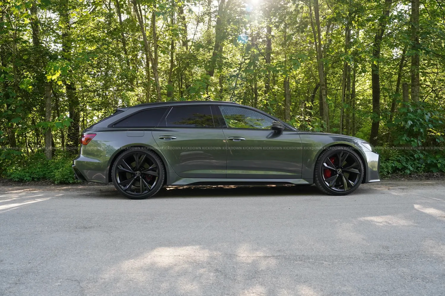 AUDI RS6 Avant 4.0 TFSI V8 quattro-showroom-element-2