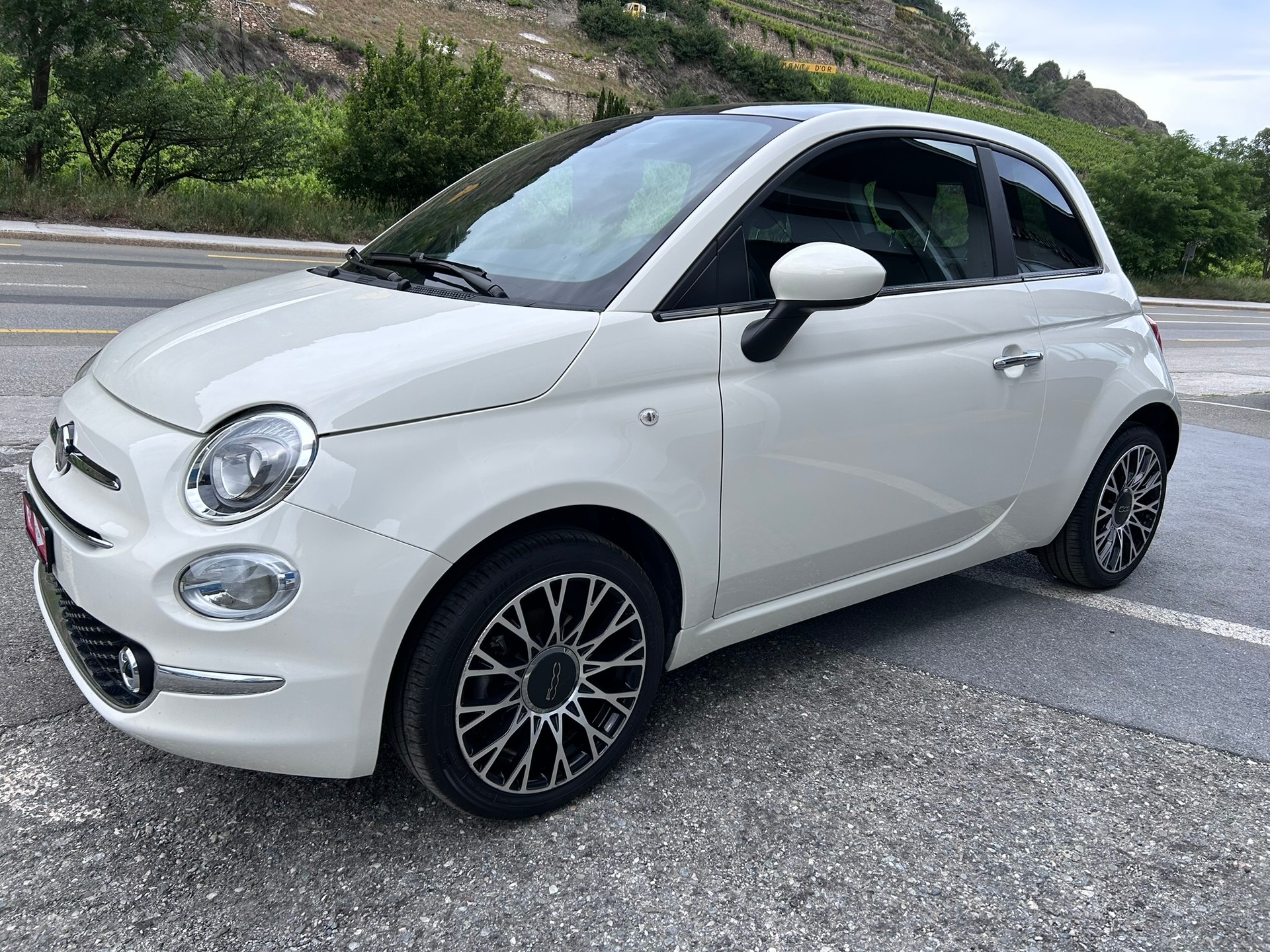 FIAT 500 1.0 N3 MildHybrid Swiss Edition-image-0