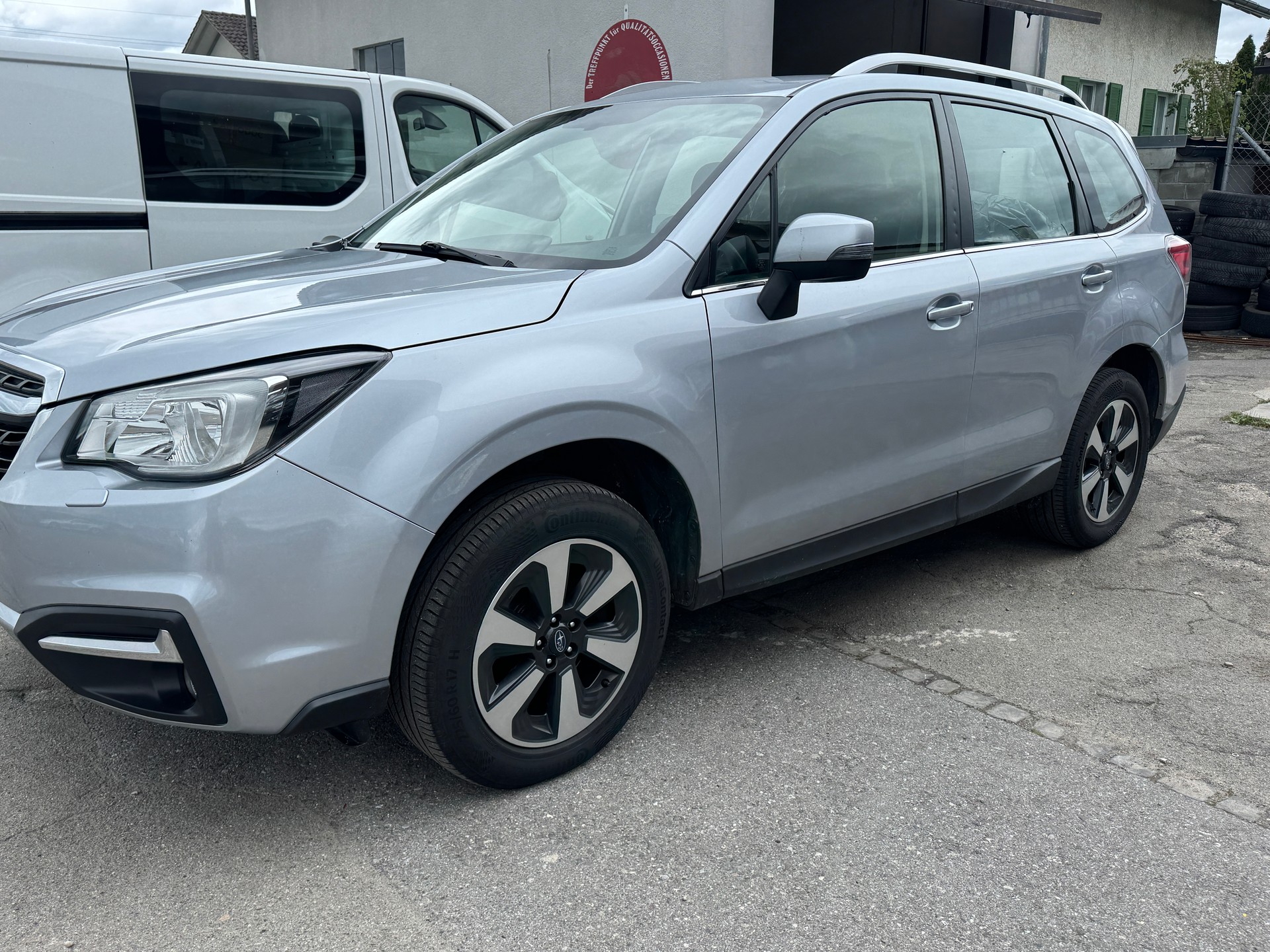 SUBARU Forester 2.0D Swiss Lineatronic-image-2