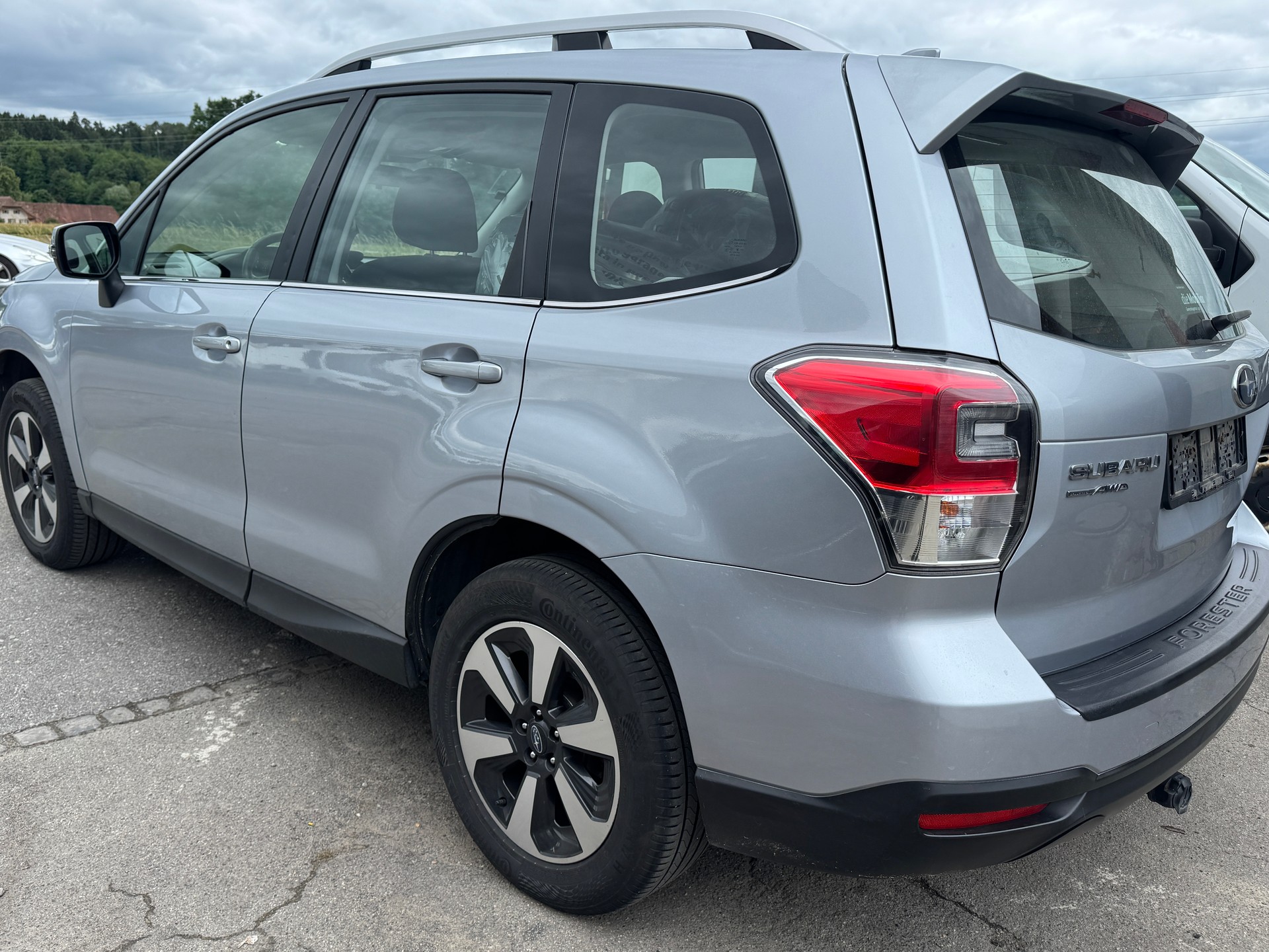 SUBARU Forester 2.0D Swiss Lineatronic-image-4