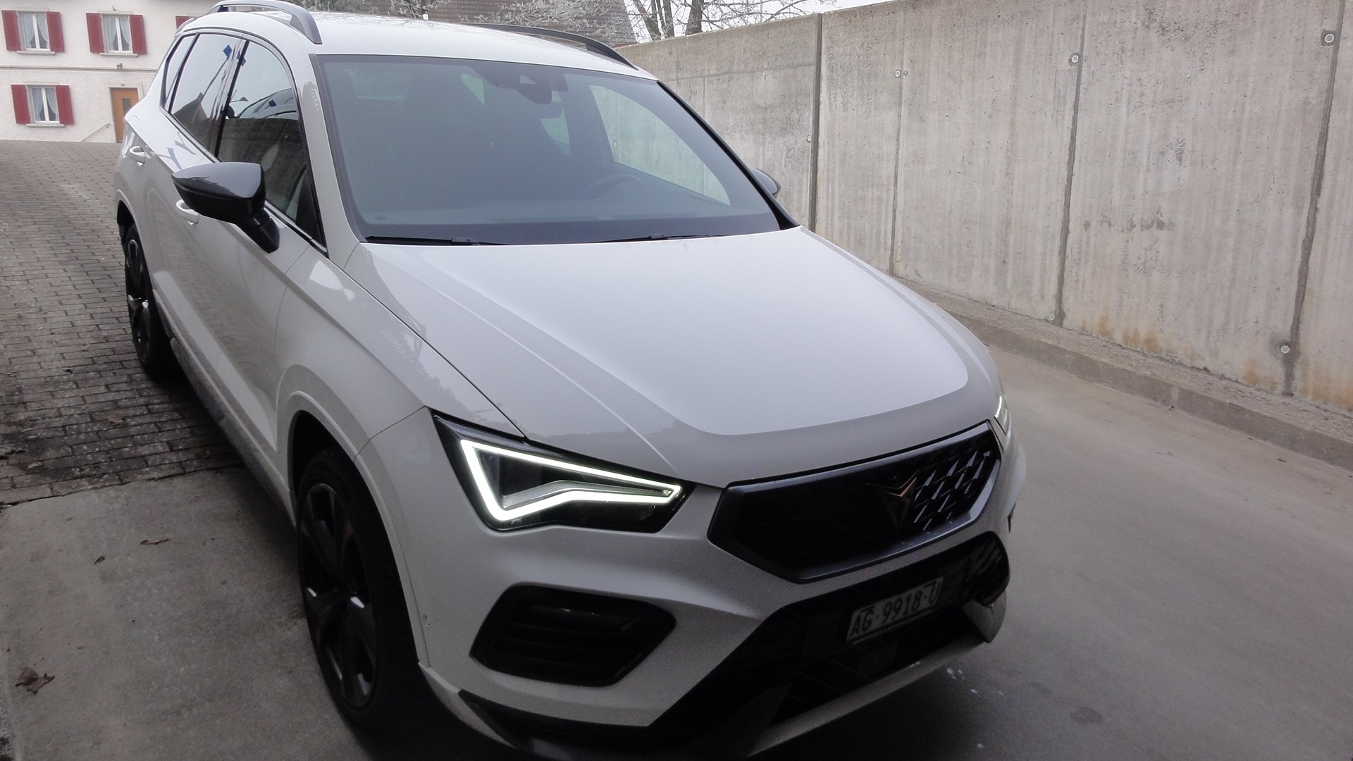 CUPRA 2.0 TSI VZ 4Drive DSG (300PS)-image-1