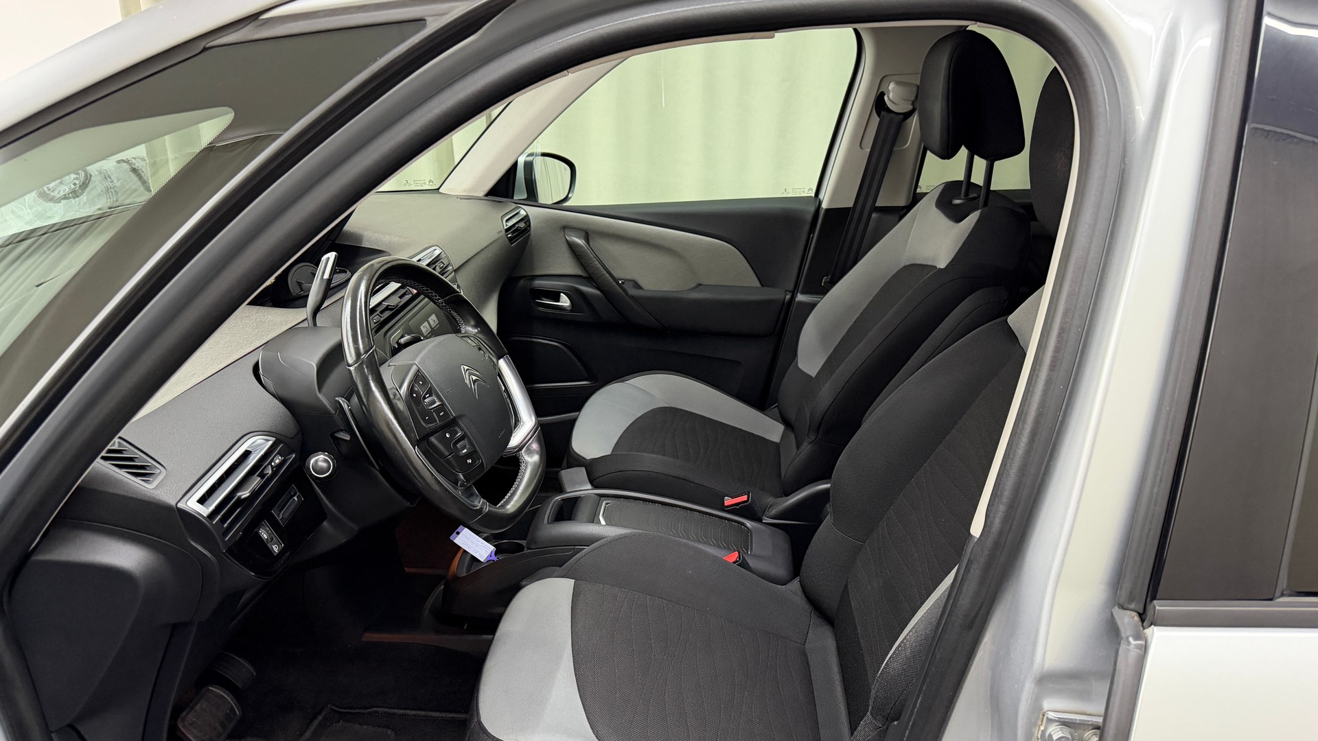 CITROEN Grand C4 Picasso 1.6i 16V e-THP Séduction-image-6