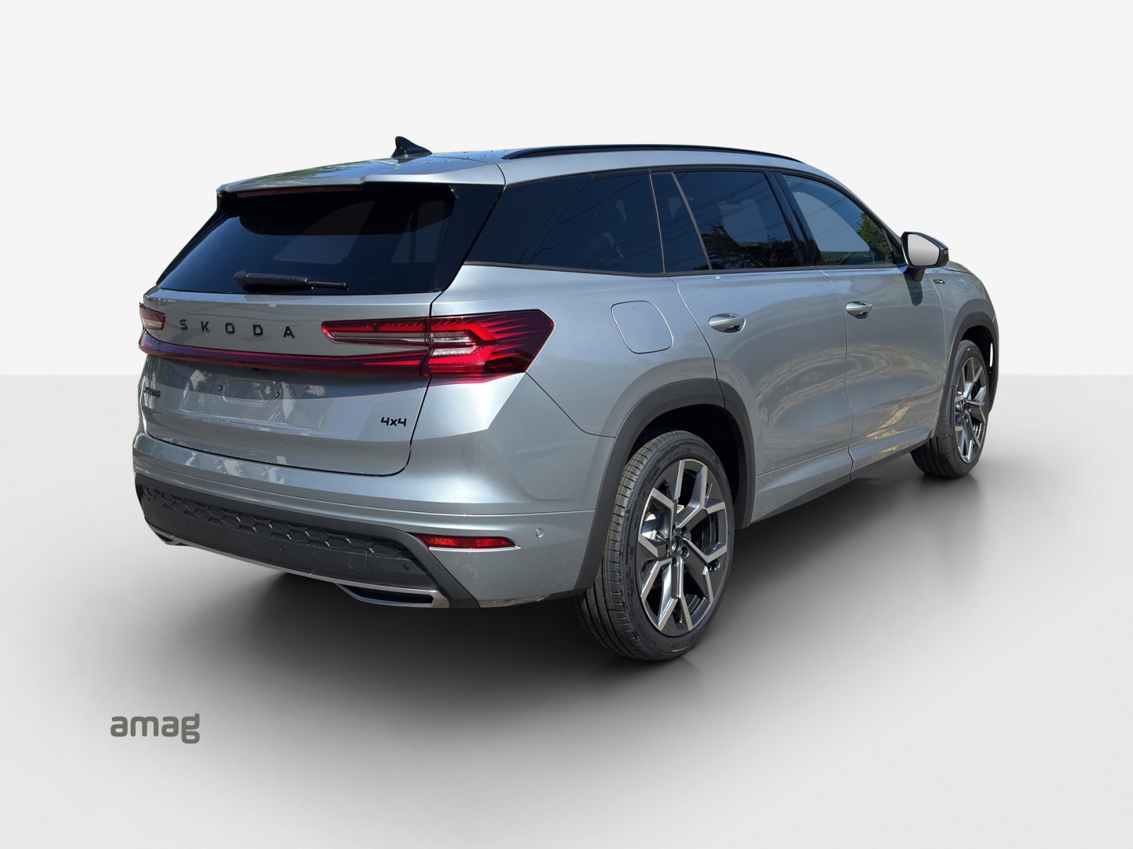 SKODA Kodiaq 2.0 TSI Sportline 4x4-image-4