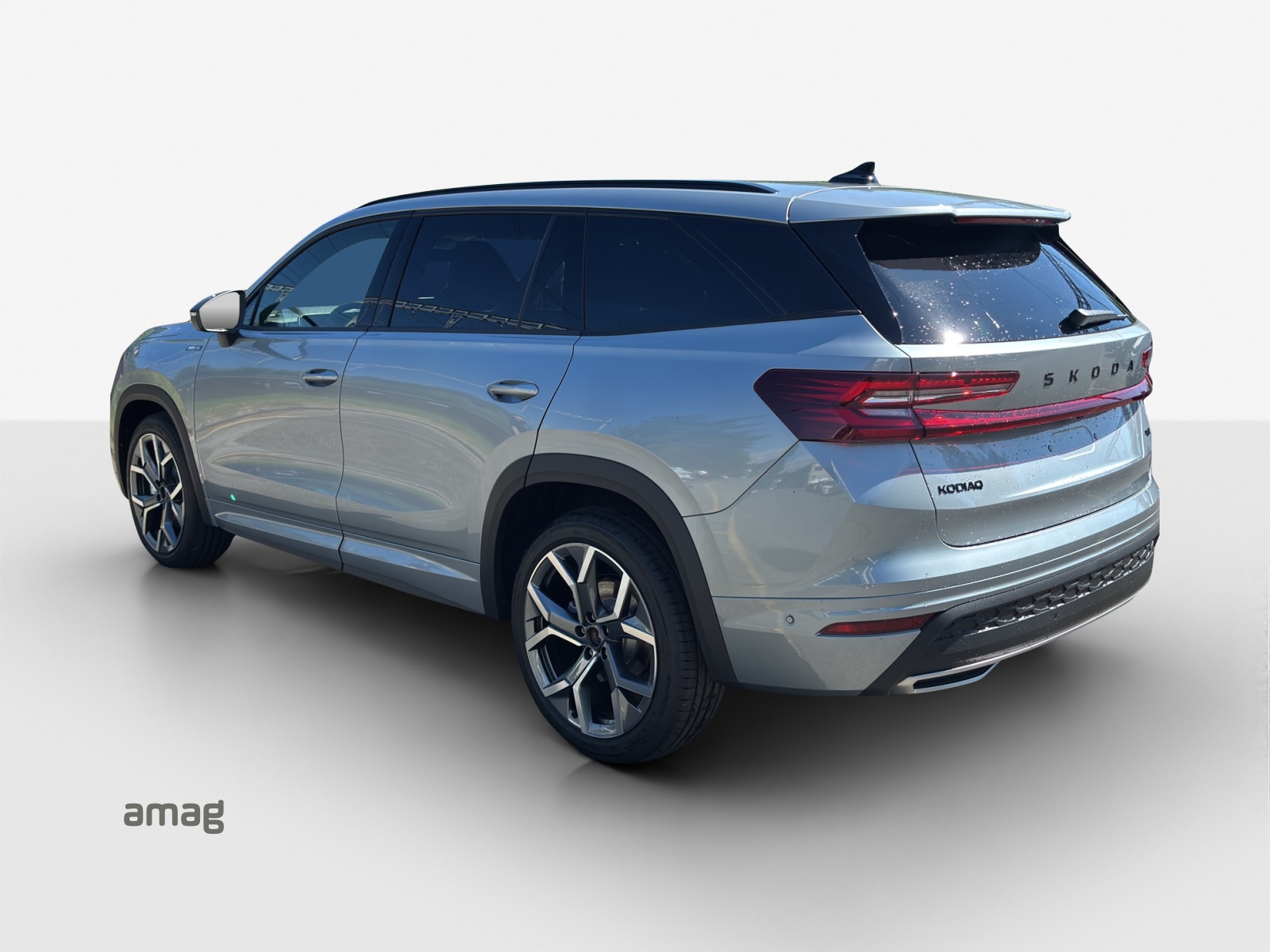 SKODA Kodiaq 2.0 TSI Sportline 4x4-image-2