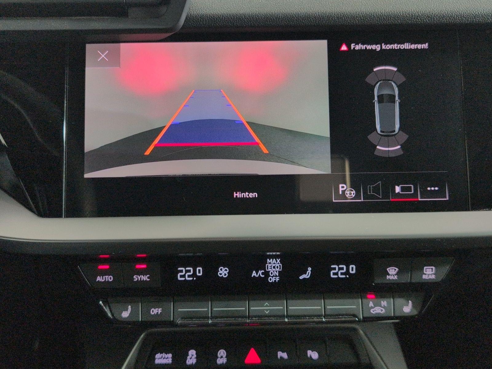 AUDI A3 Sportback 35 TFSI S line Attraction S-tronic-image-12