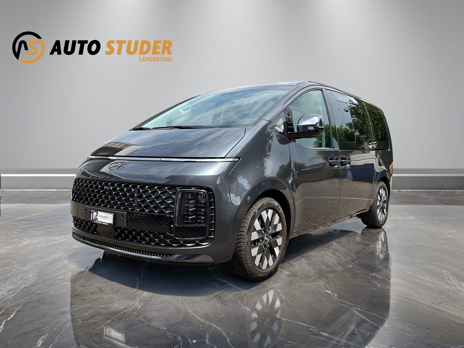 HYUNDAI Staria Premium 2.2 CRDI Vertex 4WD-showroom-element-1