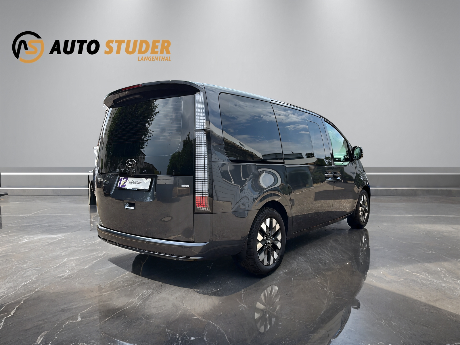 HYUNDAI Staria Premium 2.2 CRDI Vertex 4WD-image-11
