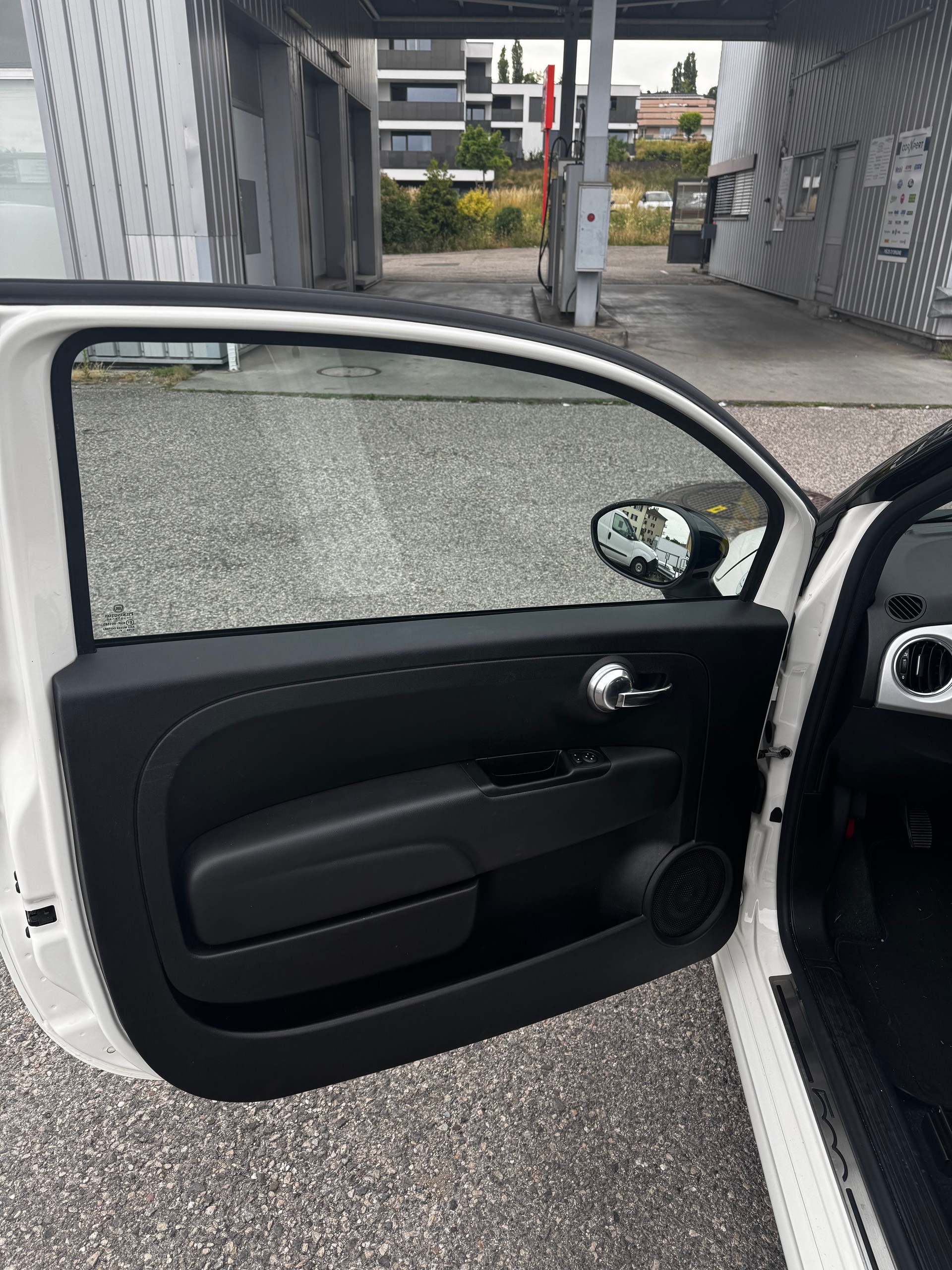 FIAT 500 1.0 N3 MildHybrid Hey Google-image-8