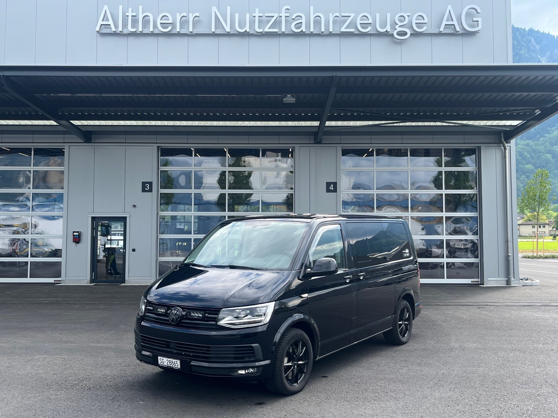 VW T6 Multivan 2.0 TDI 204 High 4m
