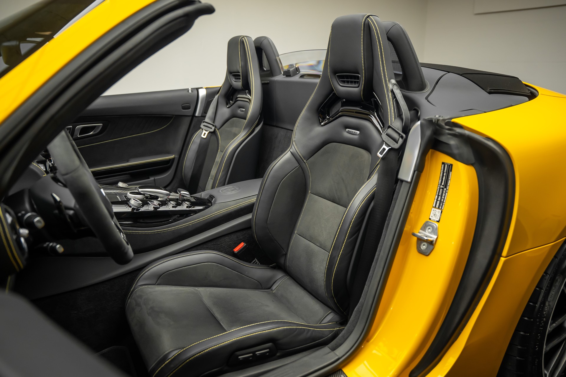 MERCEDES-BENZ * AMG GT CABRIOLET * TOP ZUSTAND * KERAMIK BREMSEN * AMG PERFORMANCE SITZE * LEASING AB 1024.--image-15