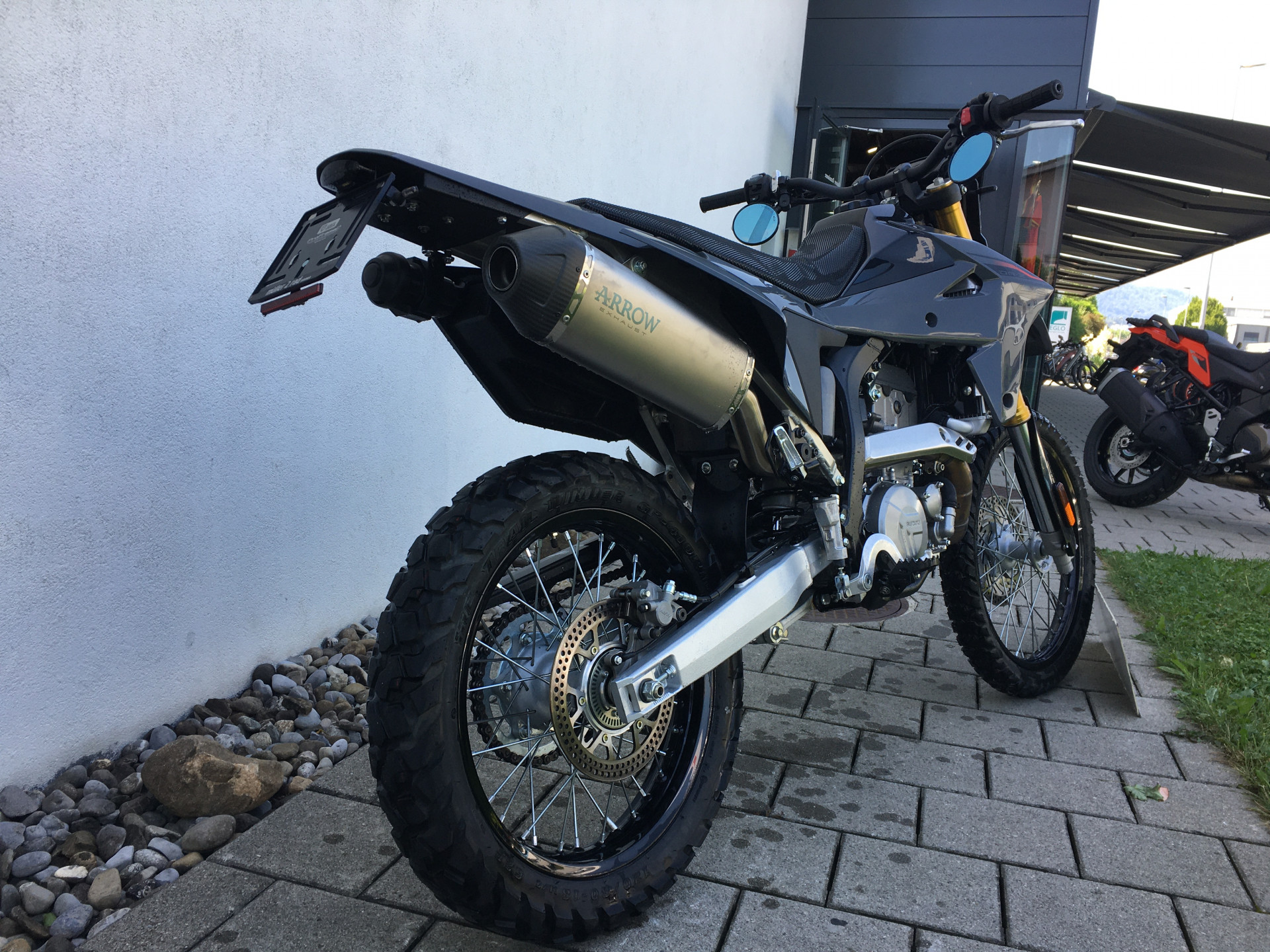 SUZUKI DR-Z4S-image-7