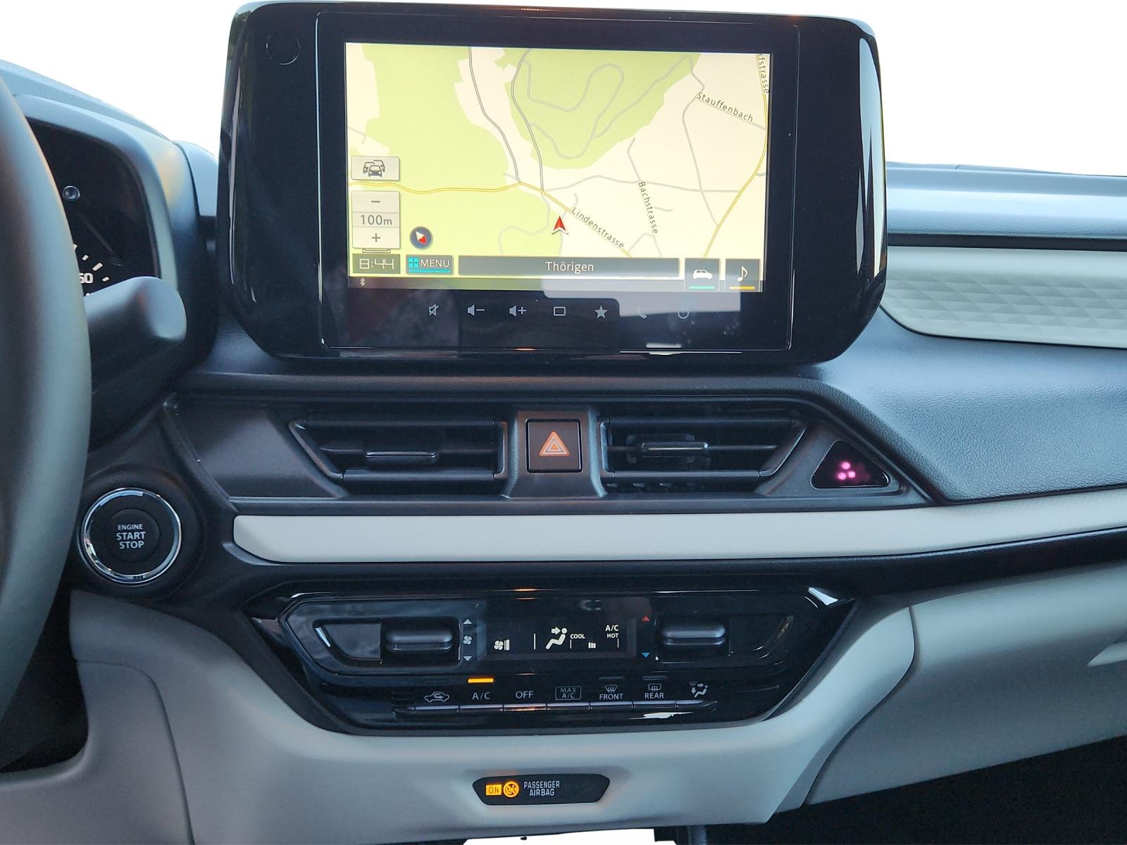 SUZUKI Swift 1.2 Sakura Hybrid-image-11