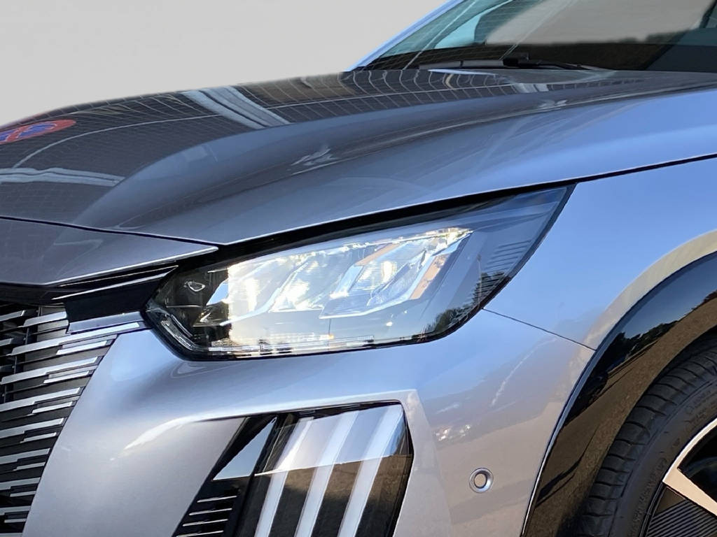 PEUGEOT 208 1.2 Hybrid 110 e-DCS6 Allure-image-2