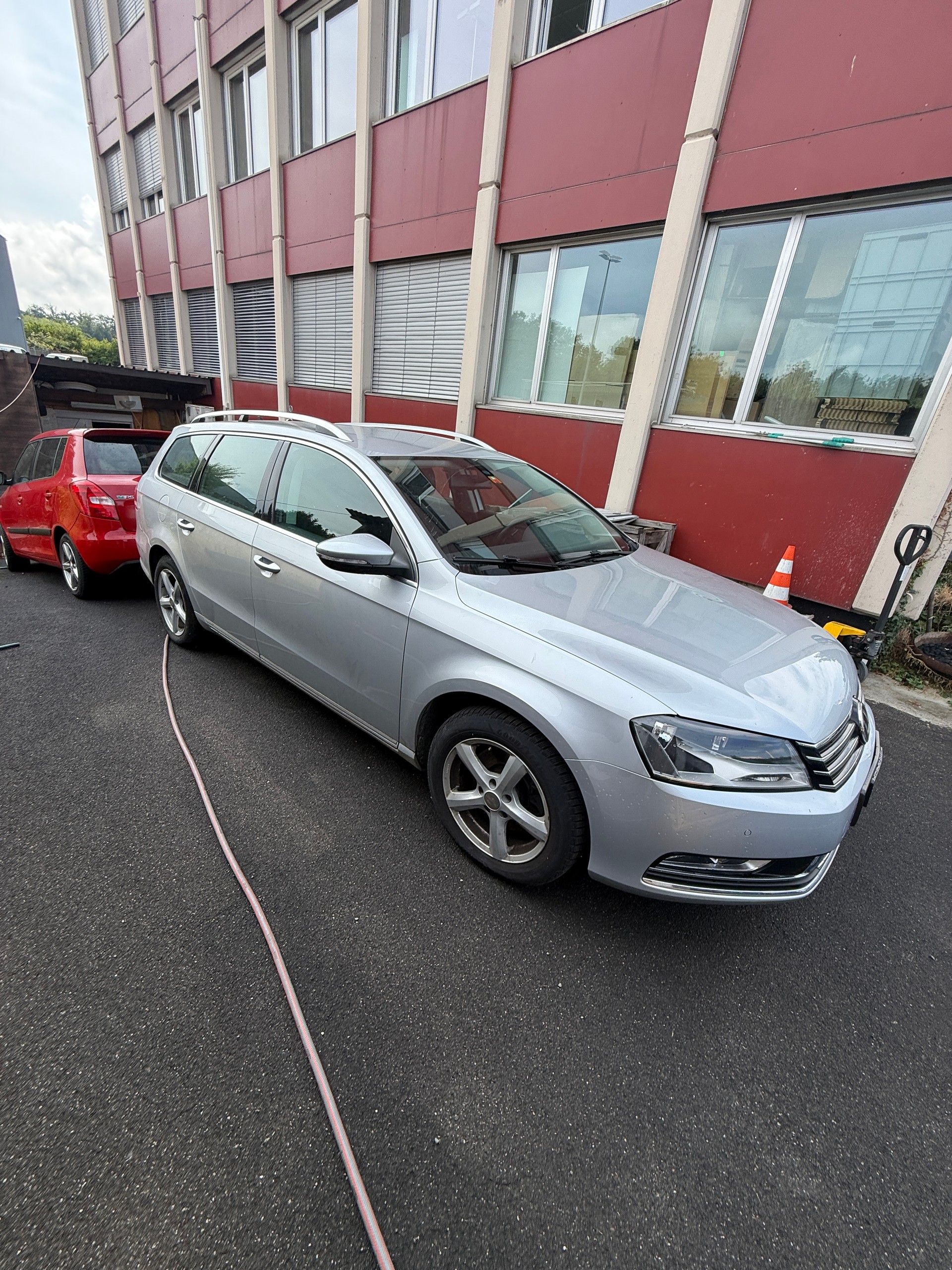 VW Passat Variant 2.0 TDI BMT Highline DSG-image-3