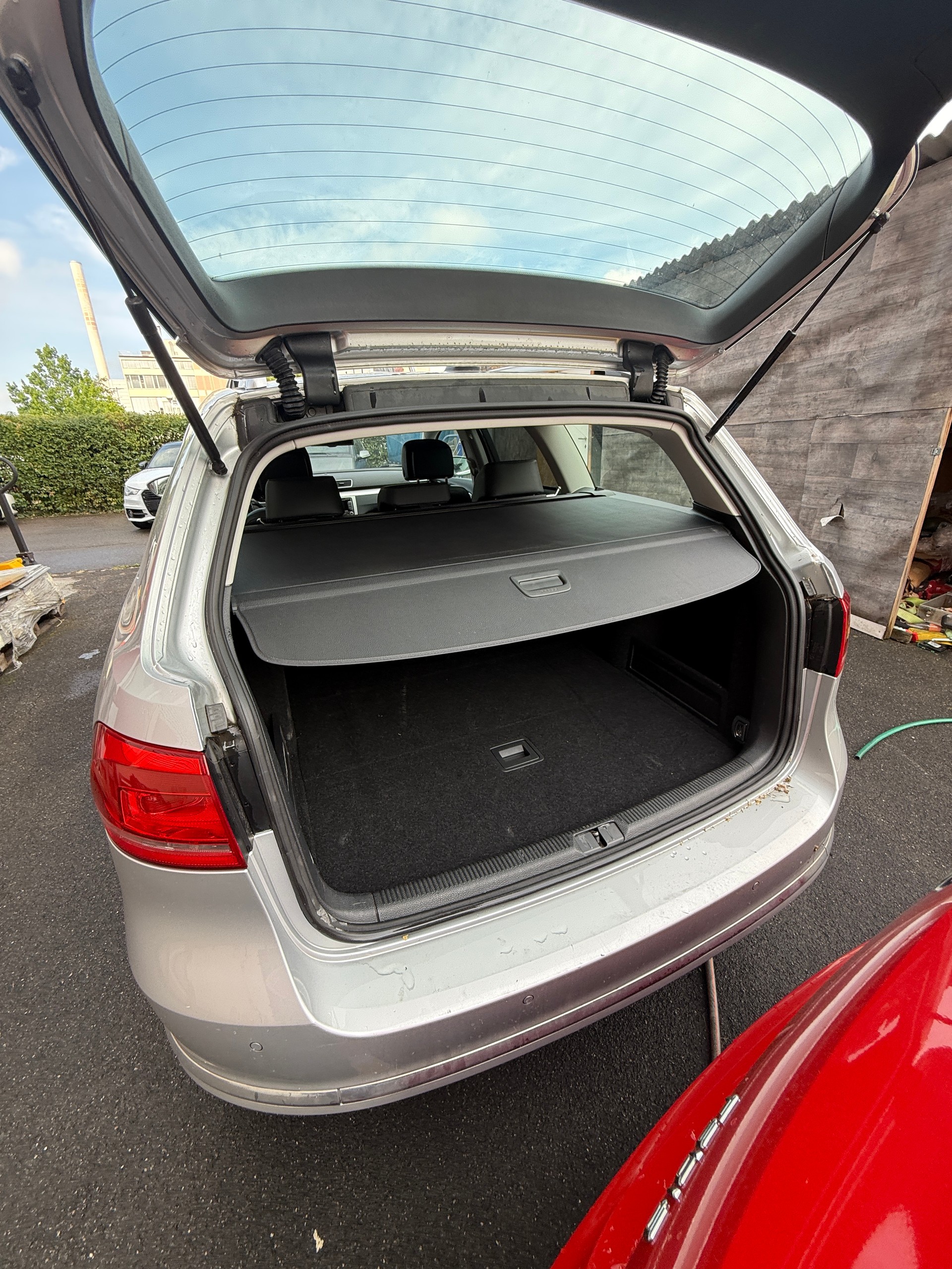 VW Passat Variant 2.0 TDI BMT Highline DSG-image-12