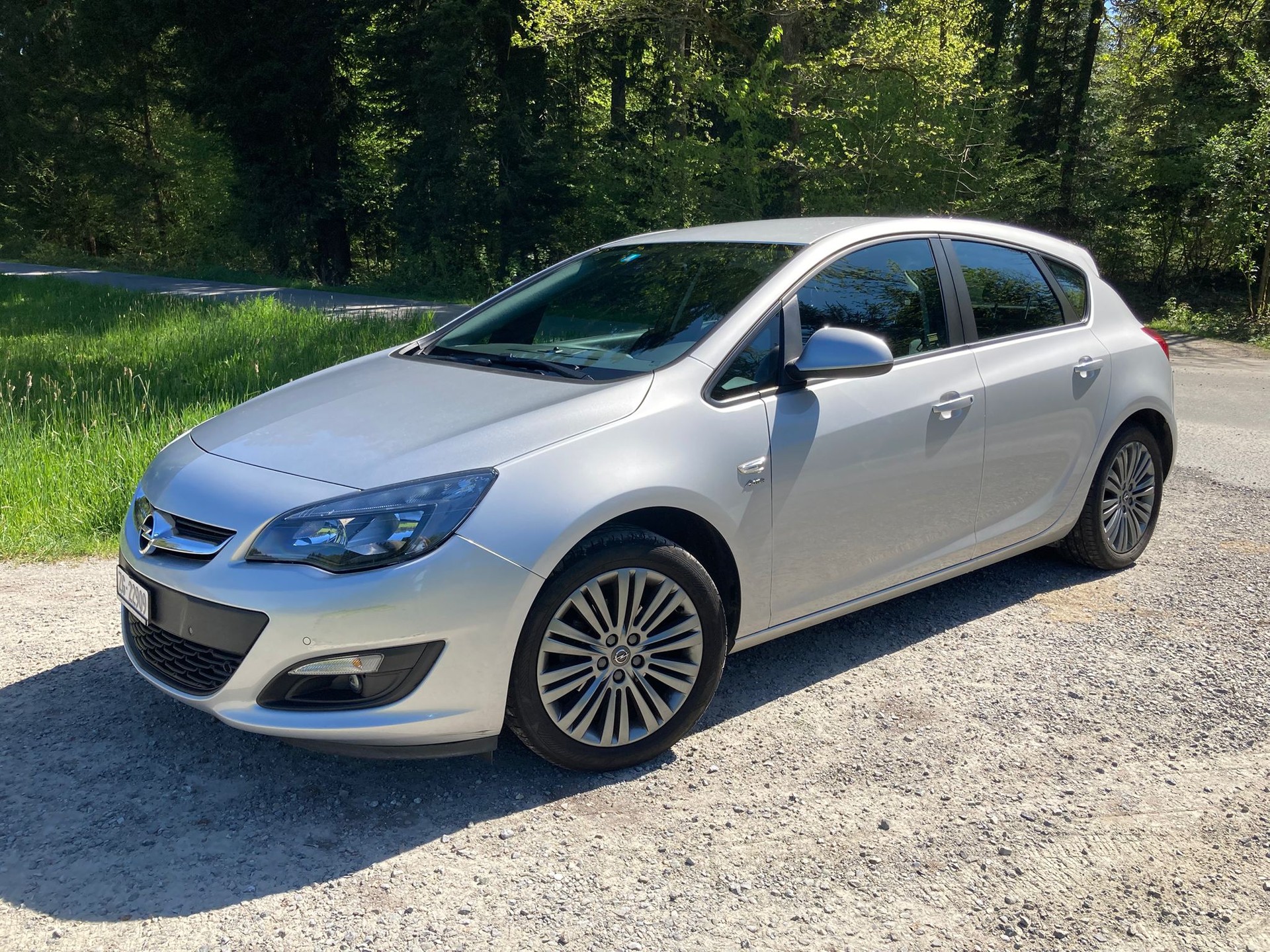 OPEL 1.4i 16V Turbo Active Edition-image-0